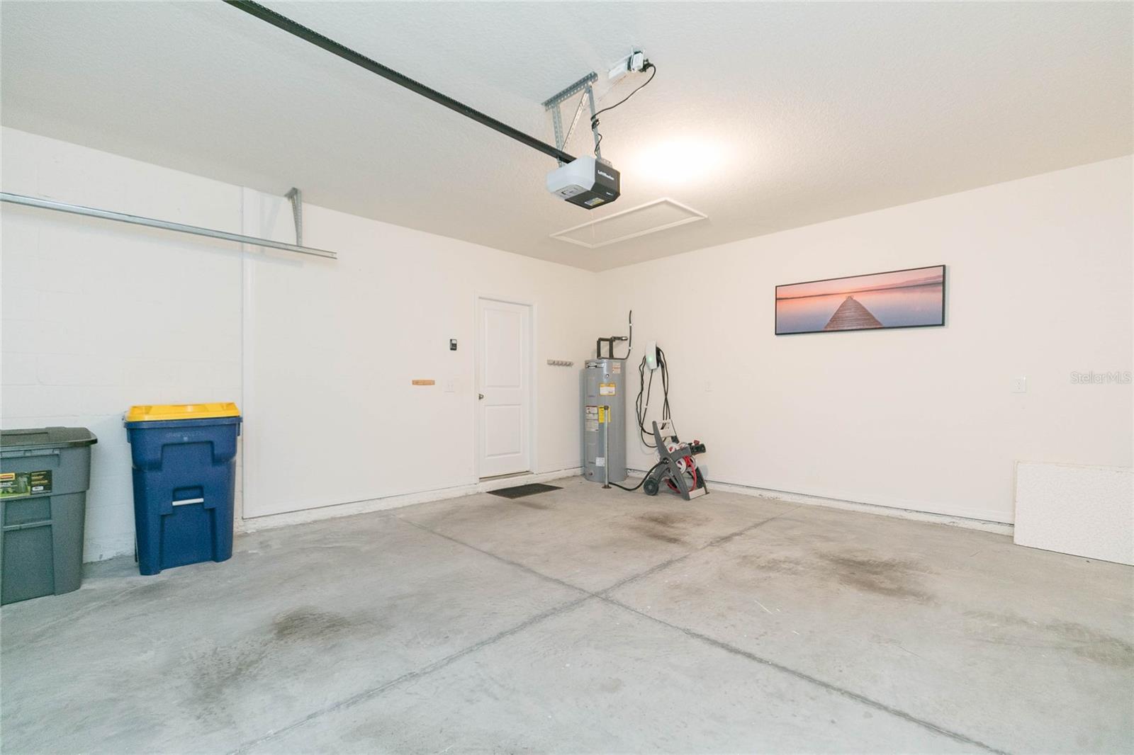 2839 Maiden Grass Isle Property Photo 35