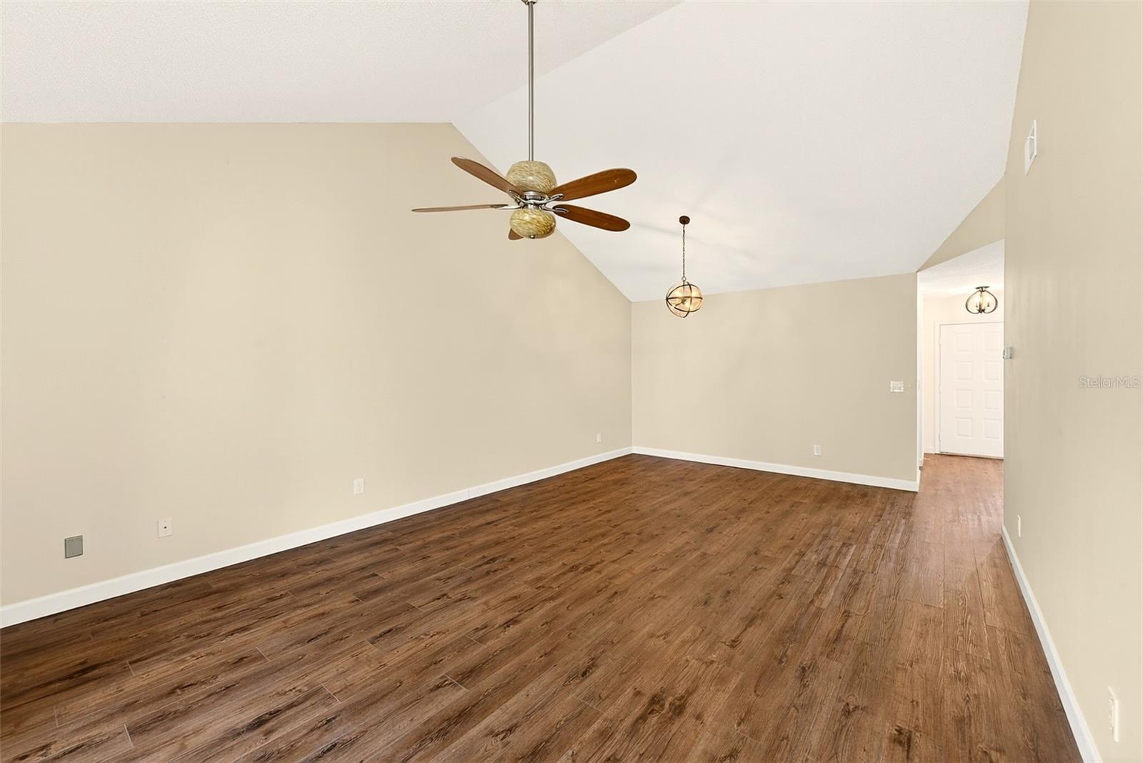 1801 E Lake Rd #10f Property Photo 16