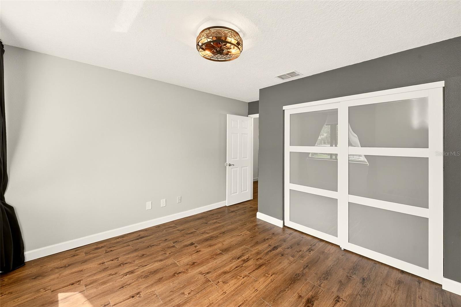 1801 E Lake Rd #10f Property Photo 24