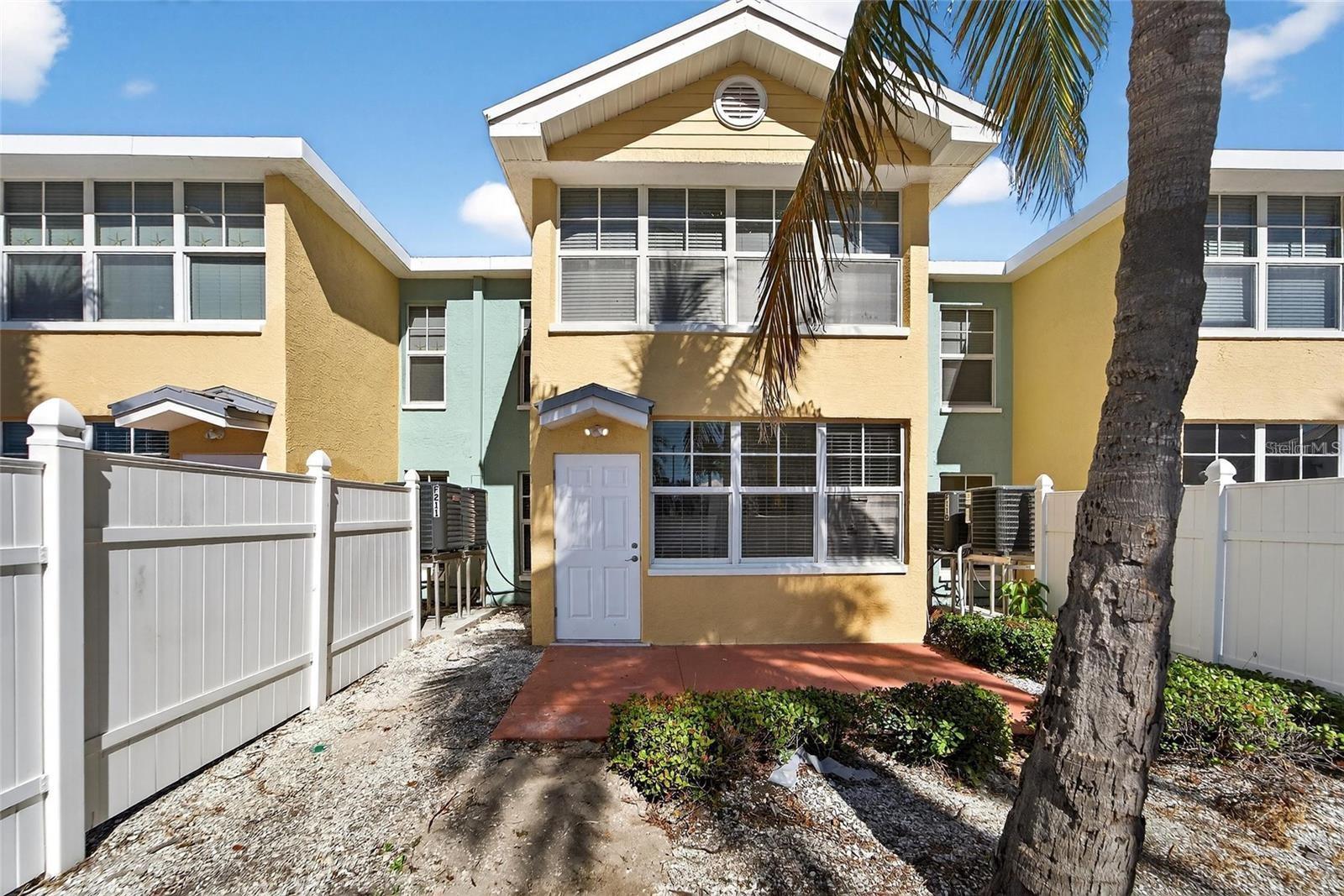19417 Gulf Blvd #f110 Property Photo 1