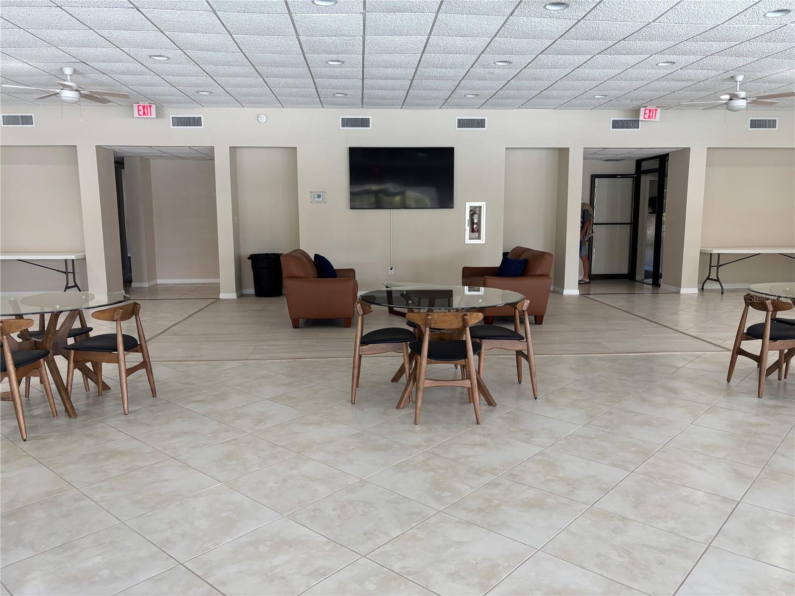 2333 Feather Sound Dr #c107 Property Photo 40
