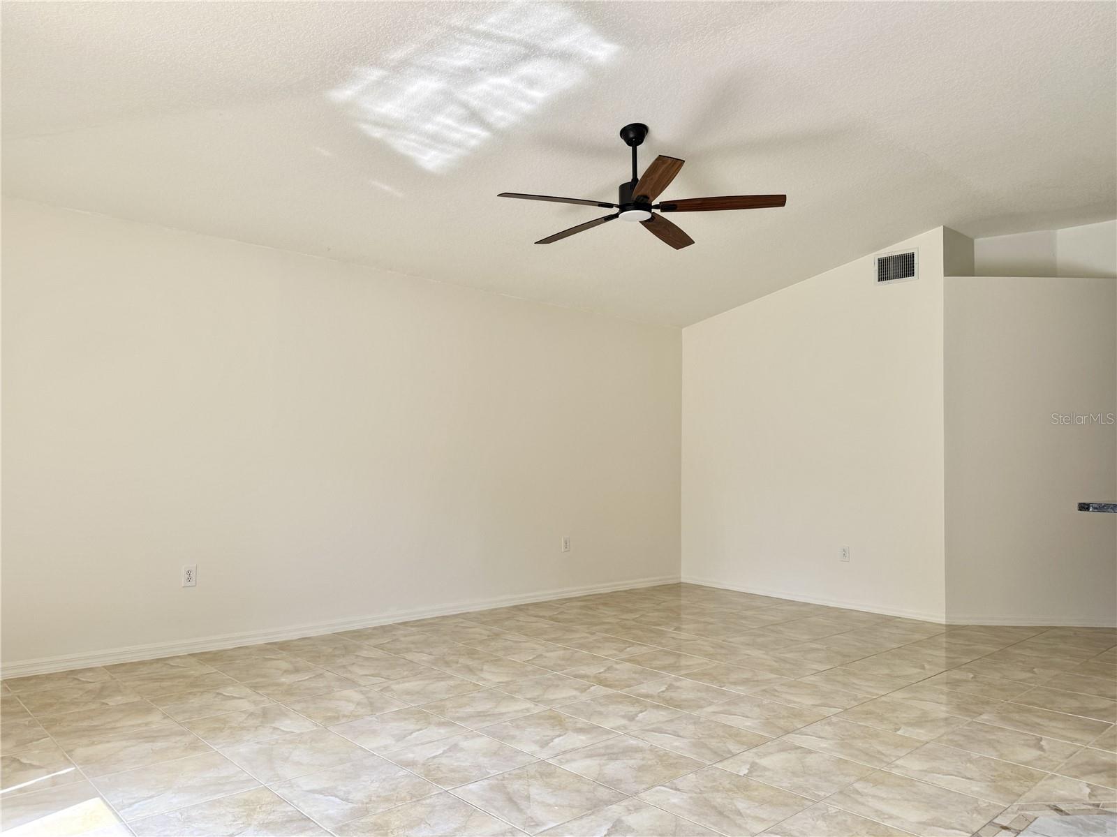 30710 Nickerson Loop Property Photo 12