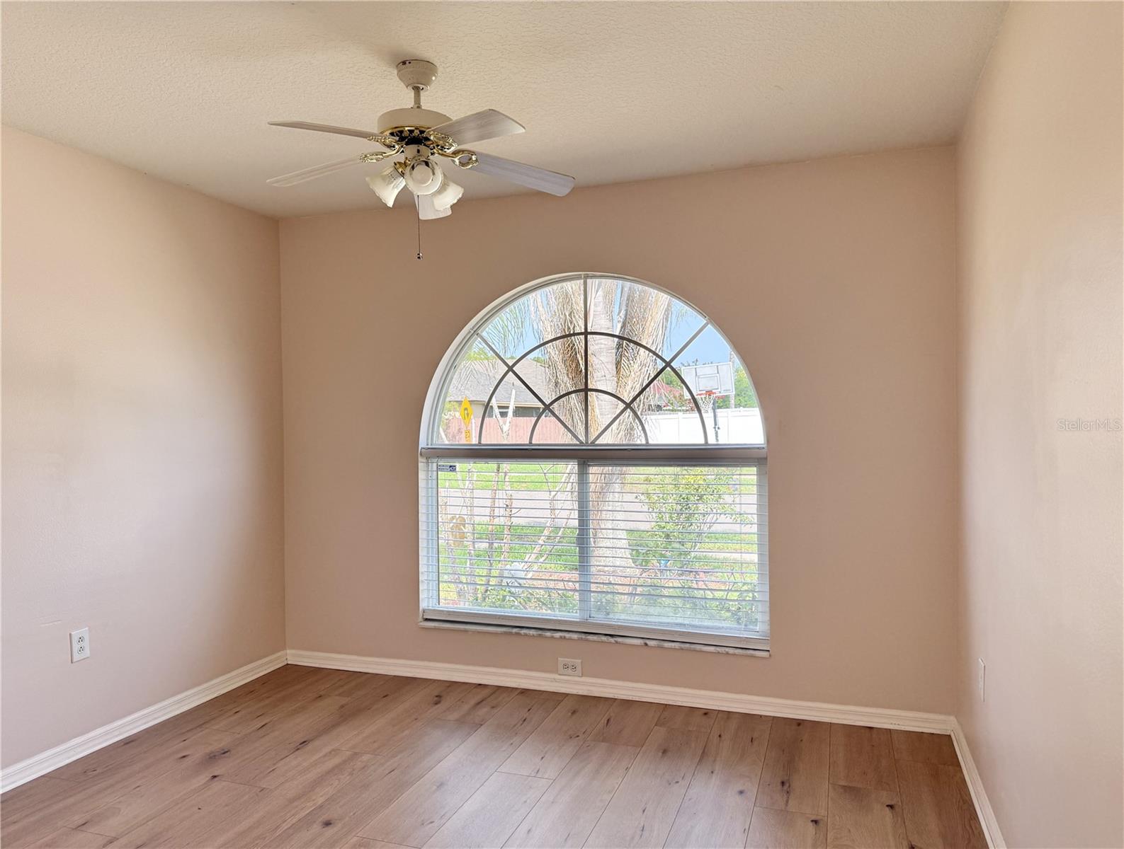 30710 Nickerson Loop Property Photo 34