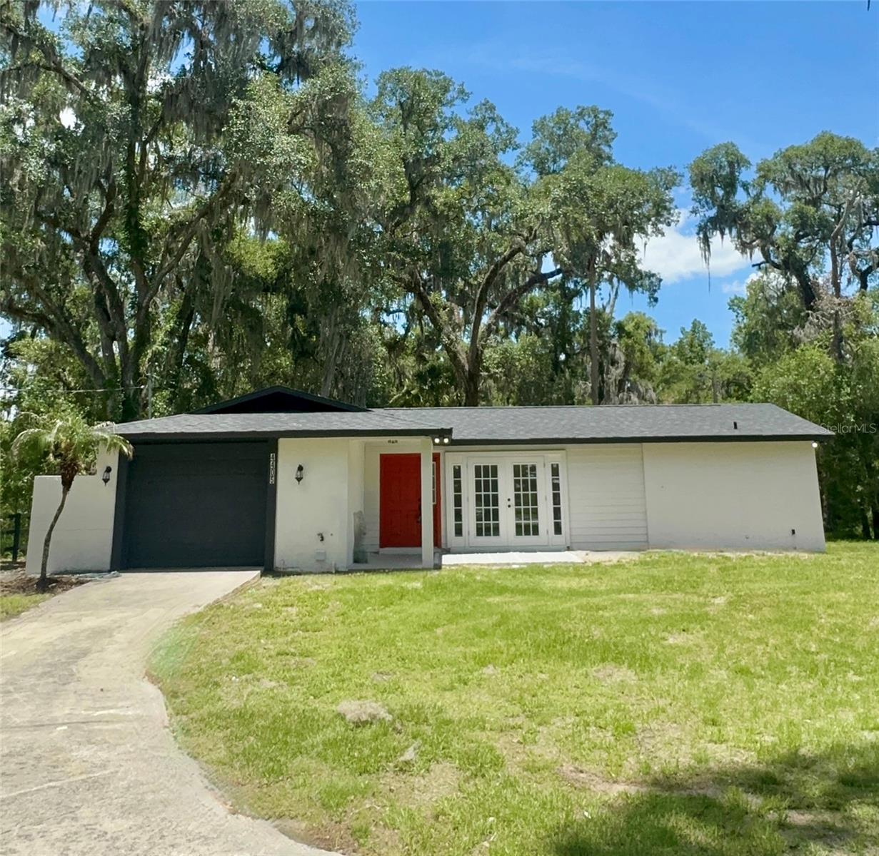 4405 Coconut Cove Pl Property Photo 2