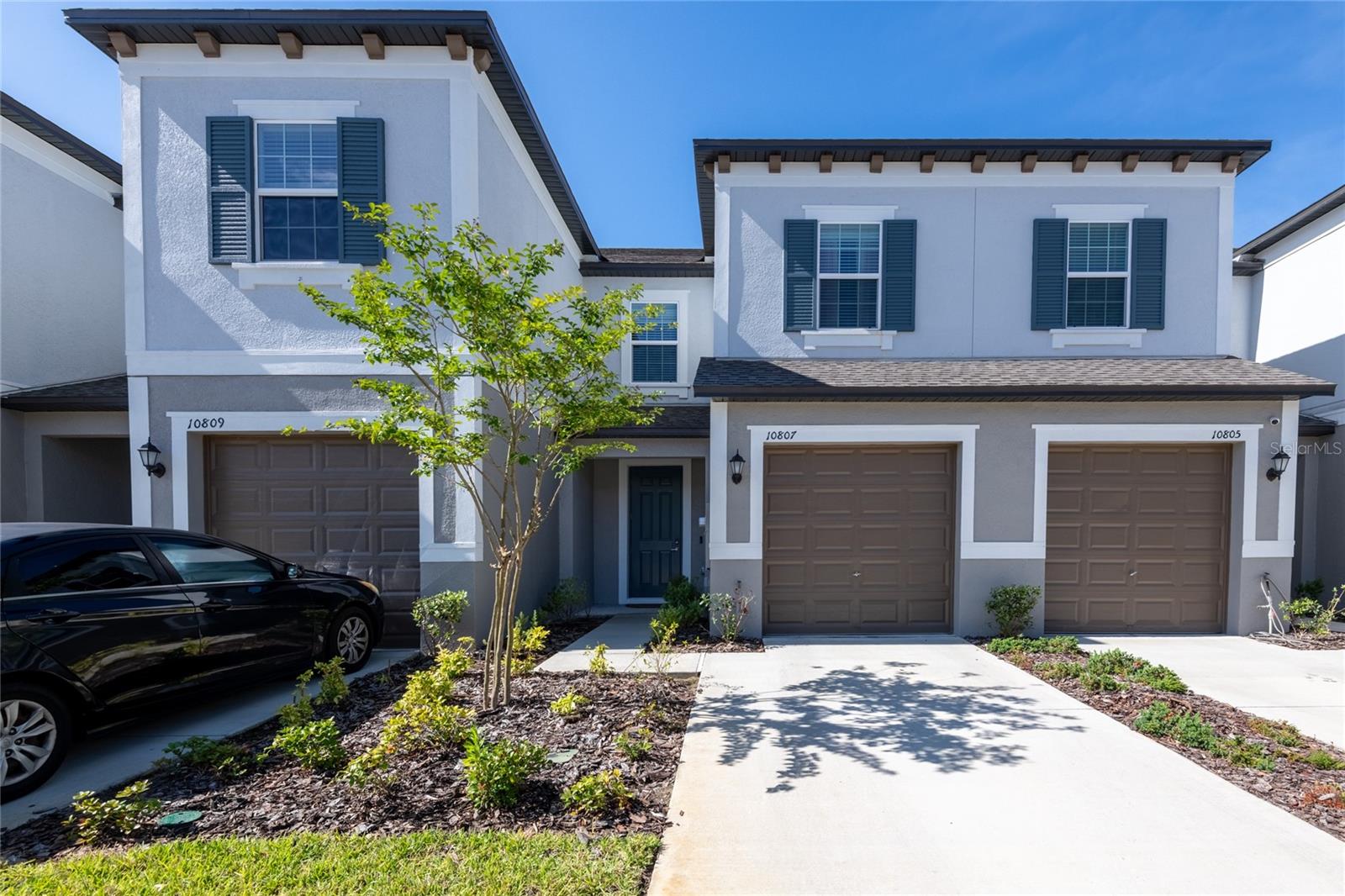 10807 E FORT WHITE CT Property Photo 1