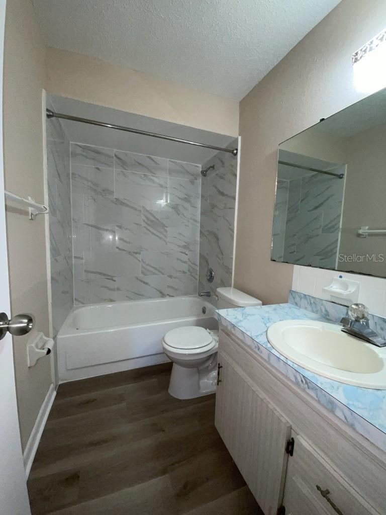 10910 Se 51st Ct Property Photo 9