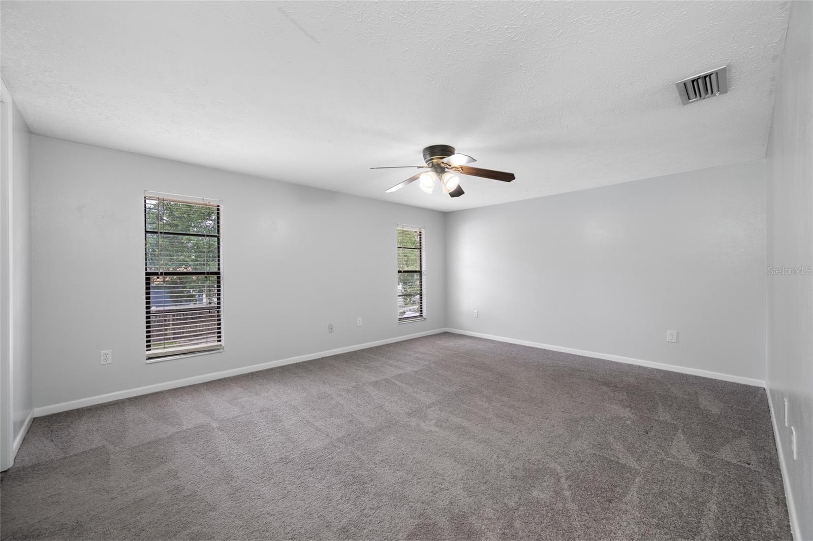 15816 Hound Horn Ln Property Photo 37