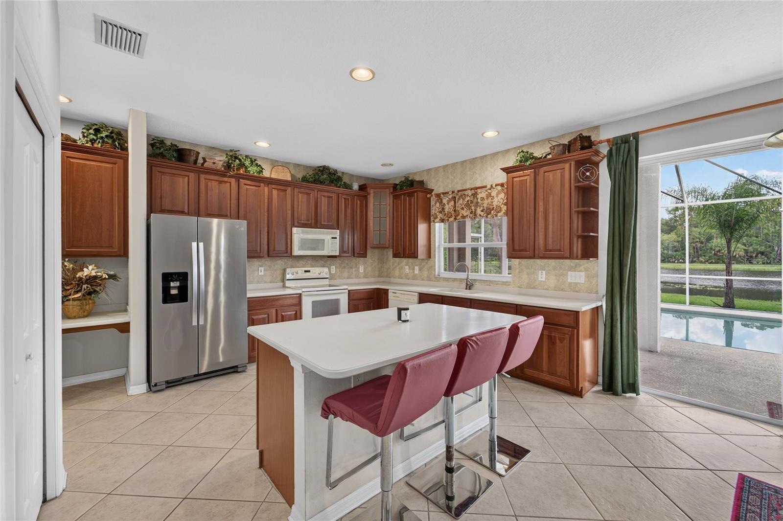 19128 Meadow Pine Dr Property Photo 13
