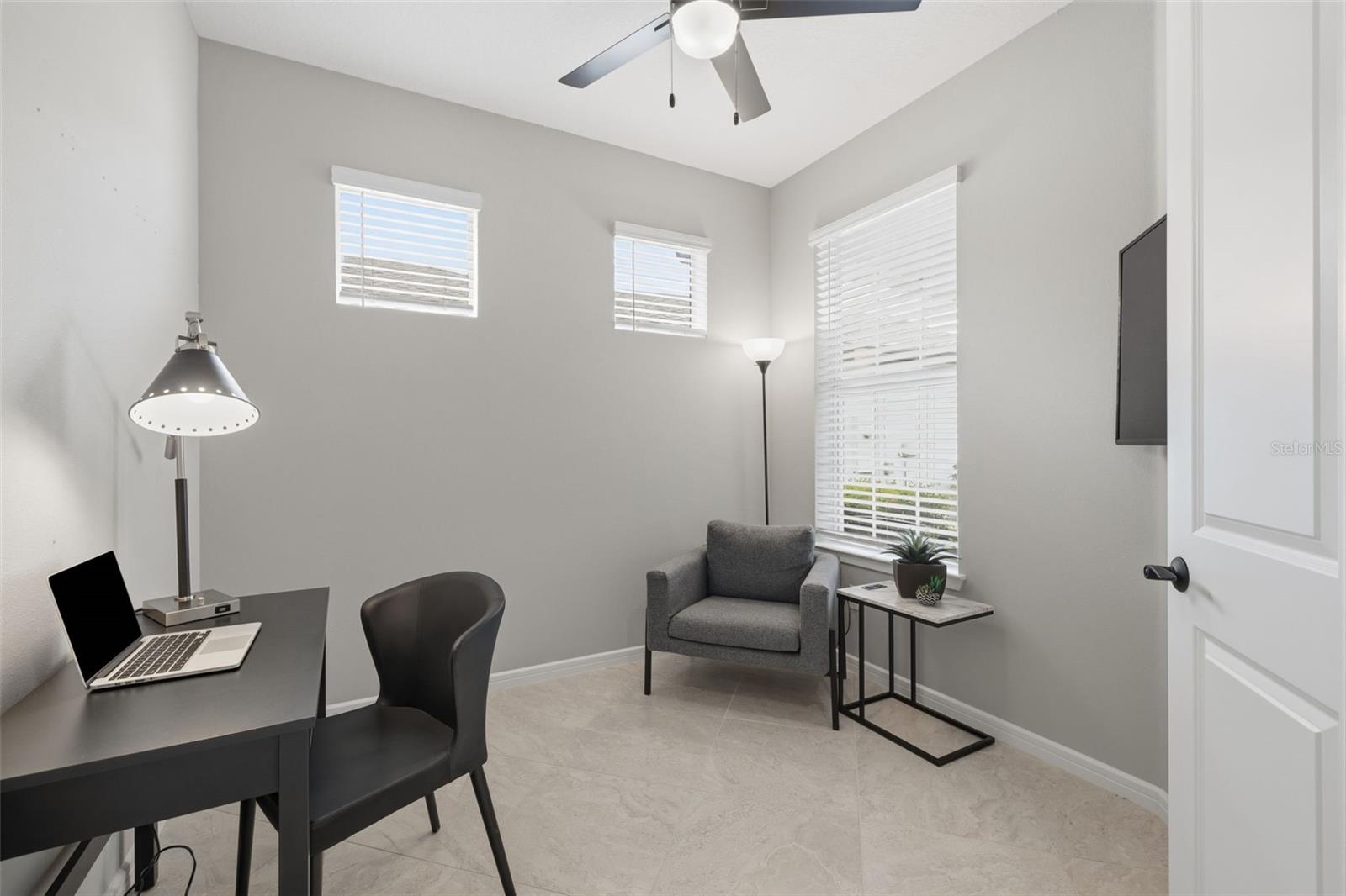 10462 Spring Tide Way Property Photo 13