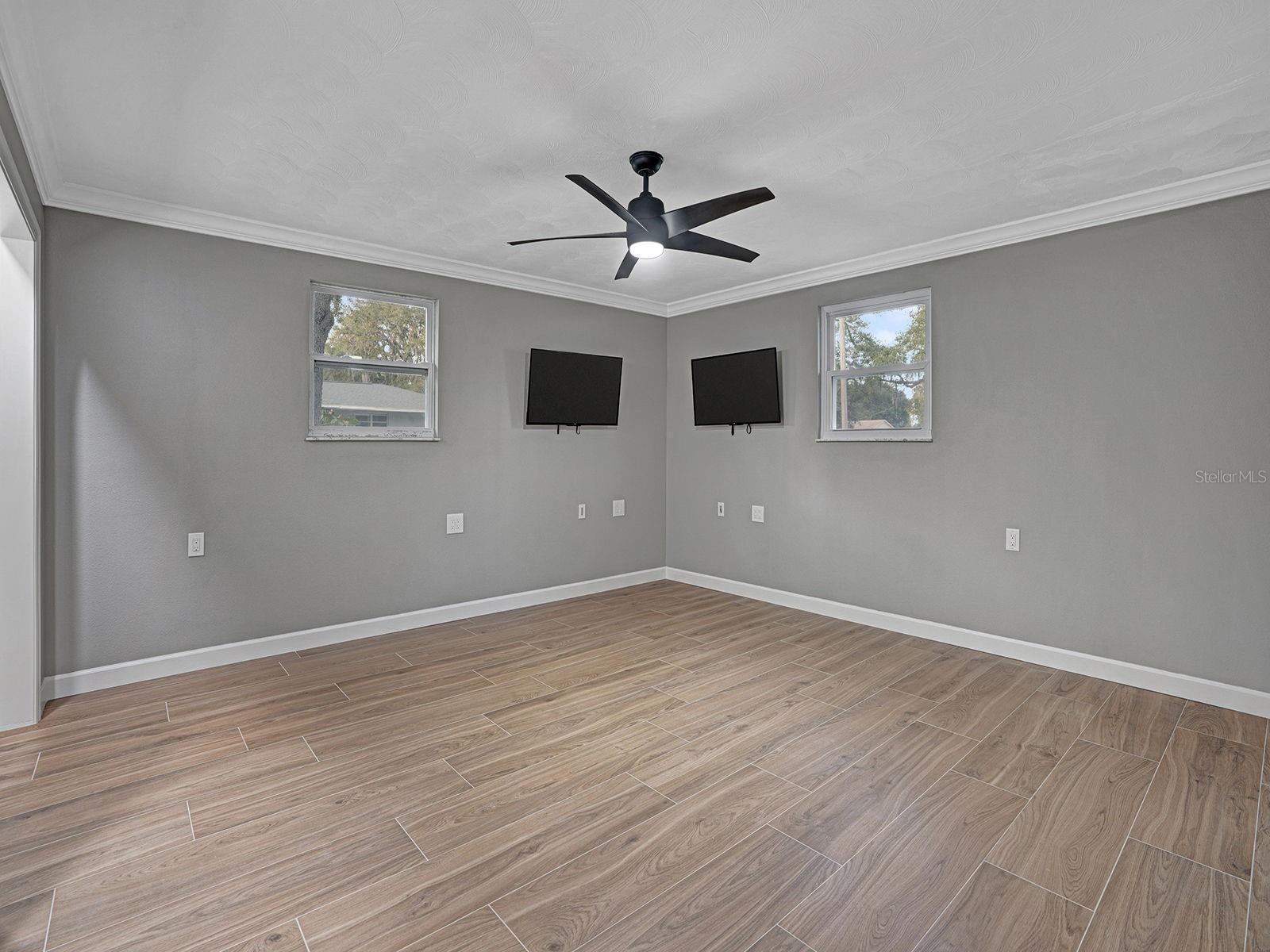 8310 Liman Dr Property Photo 28