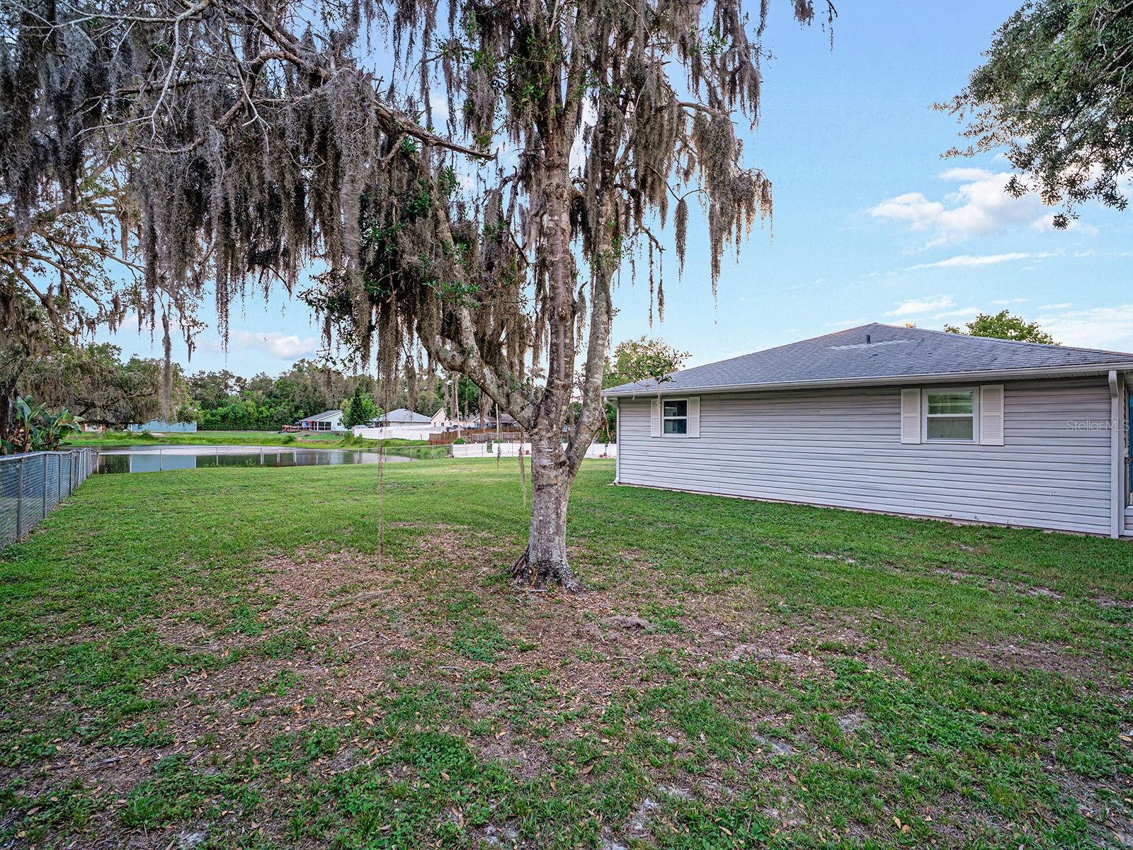 8310 Liman Dr Property Photo 46
