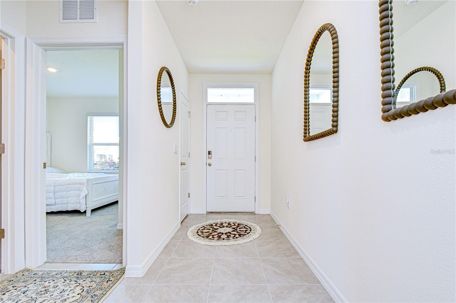 2763 Widewater Way Property Photo 5