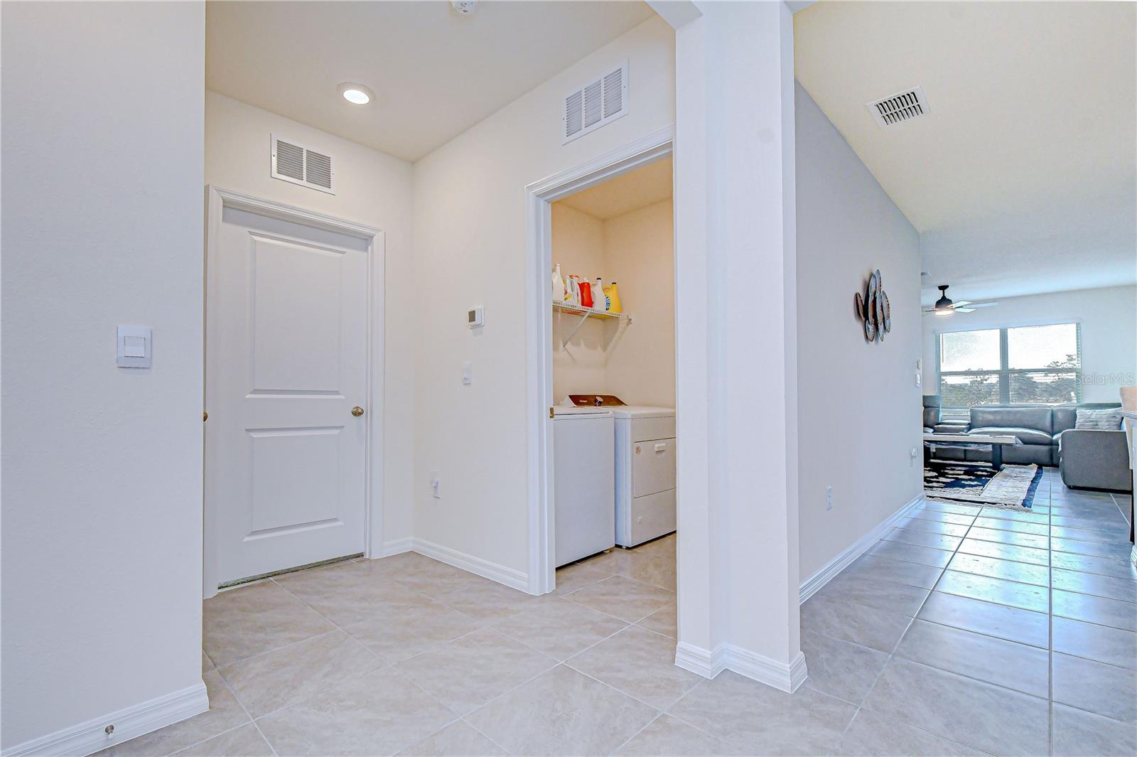 2763 Widewater Way Property Photo 15
