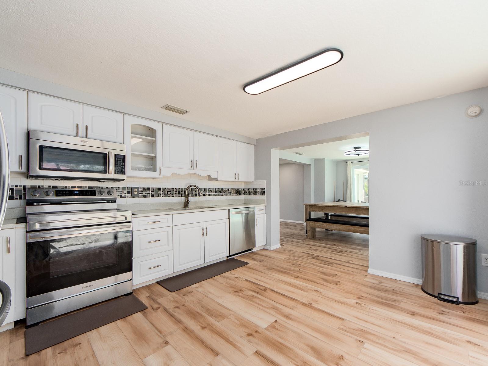 3645 Overland Property Photo 16