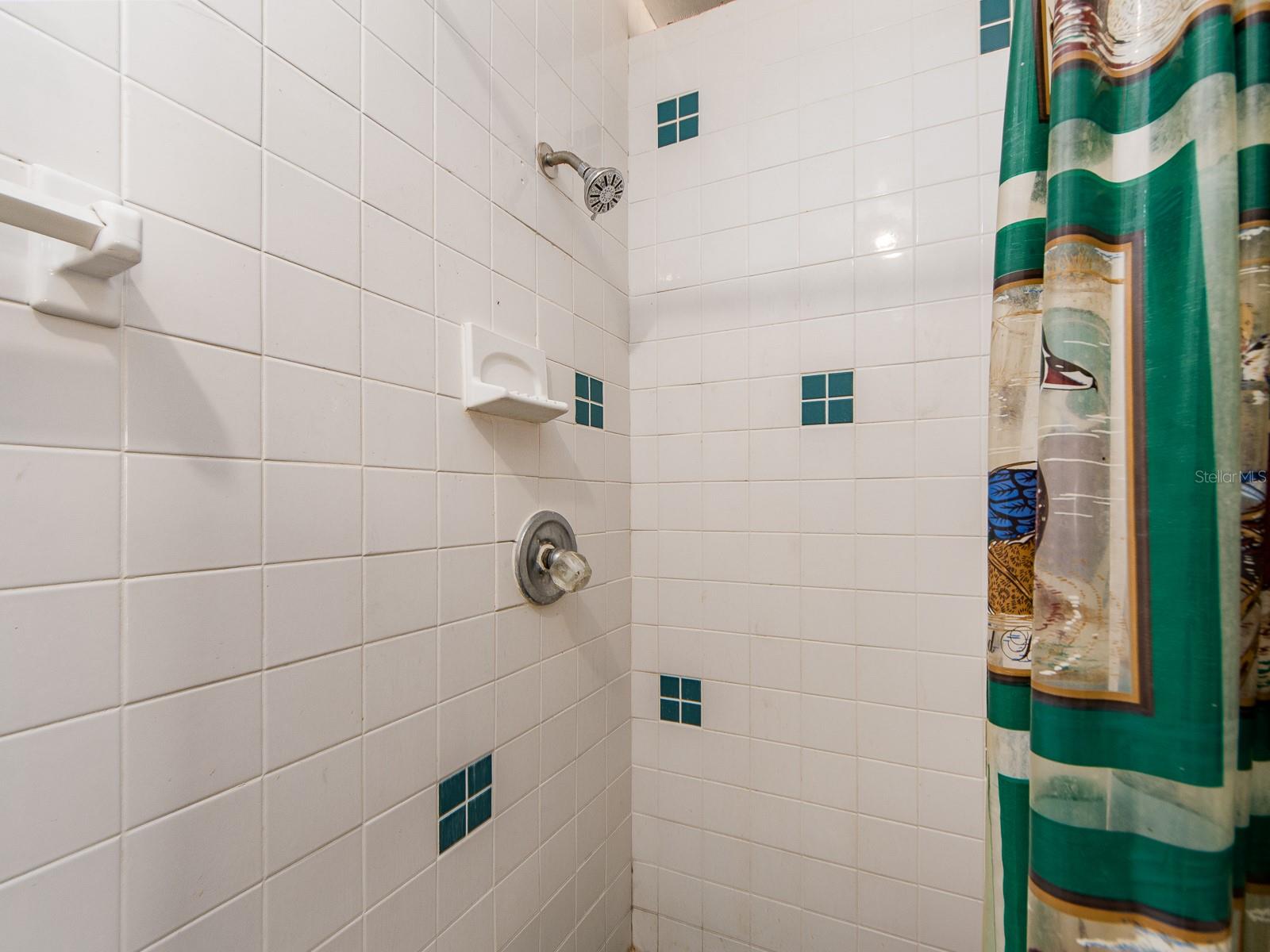 3645 Overland Property Photo 27