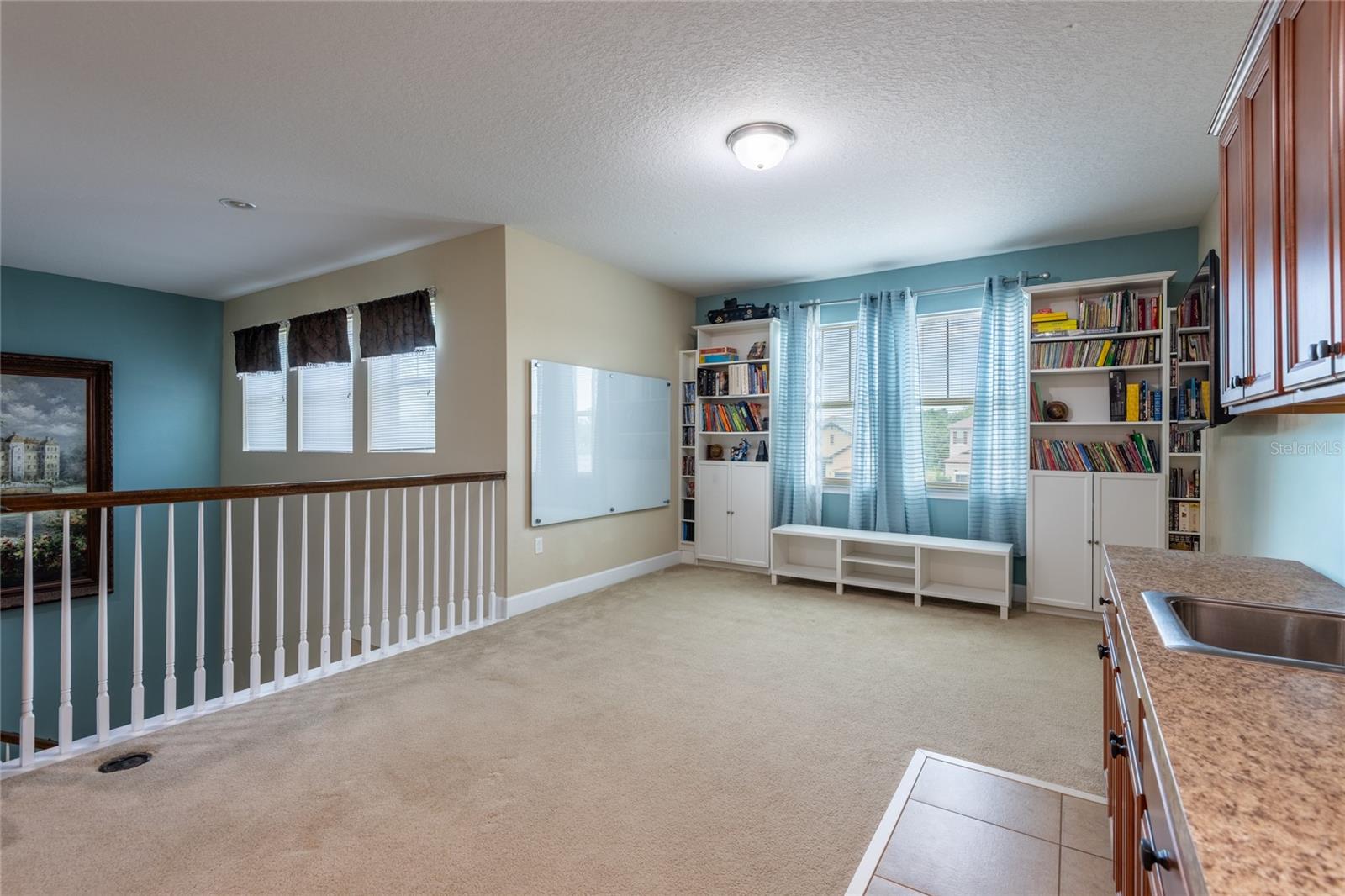 11807 Cross Vine Dr Property Photo 26