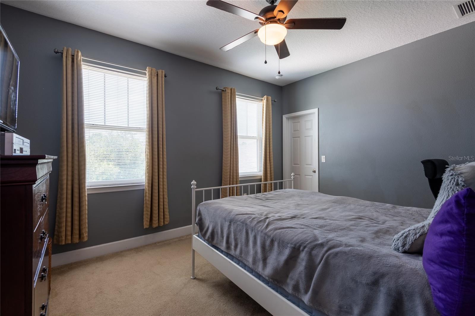 11807 Cross Vine Dr Property Photo 39