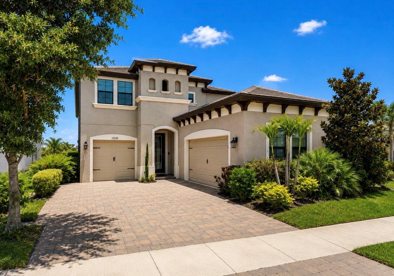 13107 Monach Isles Dr Property Photo 1