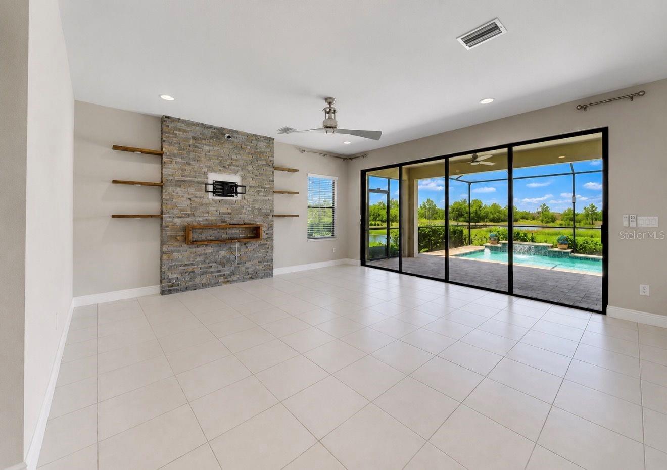 13107 Monach Isles Dr Property Photo 21