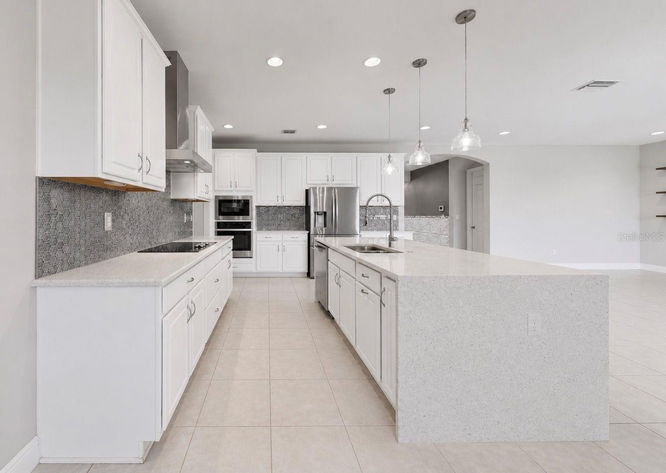 13107 Monach Isles Dr Property Photo 24