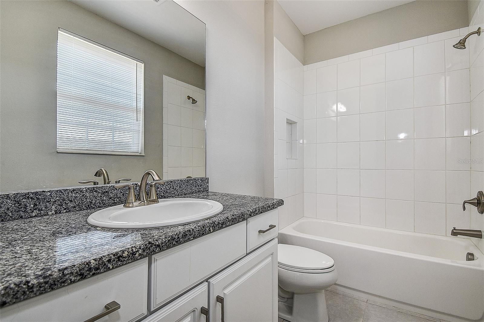 30932 Lindentree Dr Property Photo 32