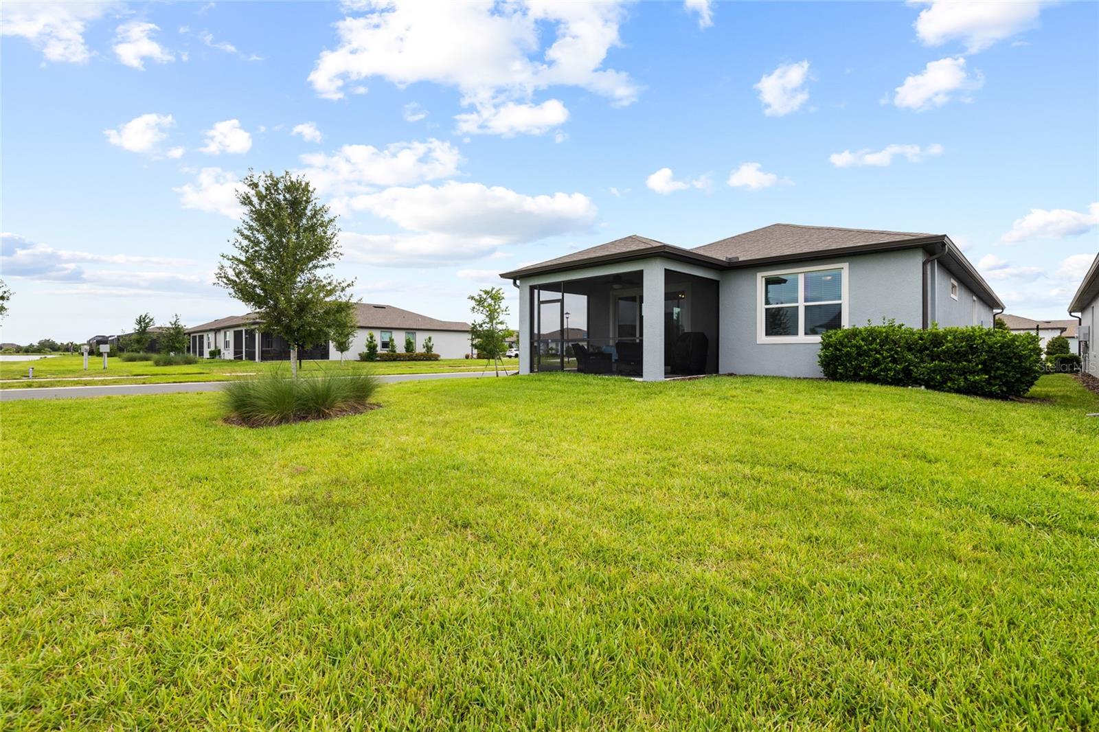 9454 Ballaster Pointe Loop Property Photo 34