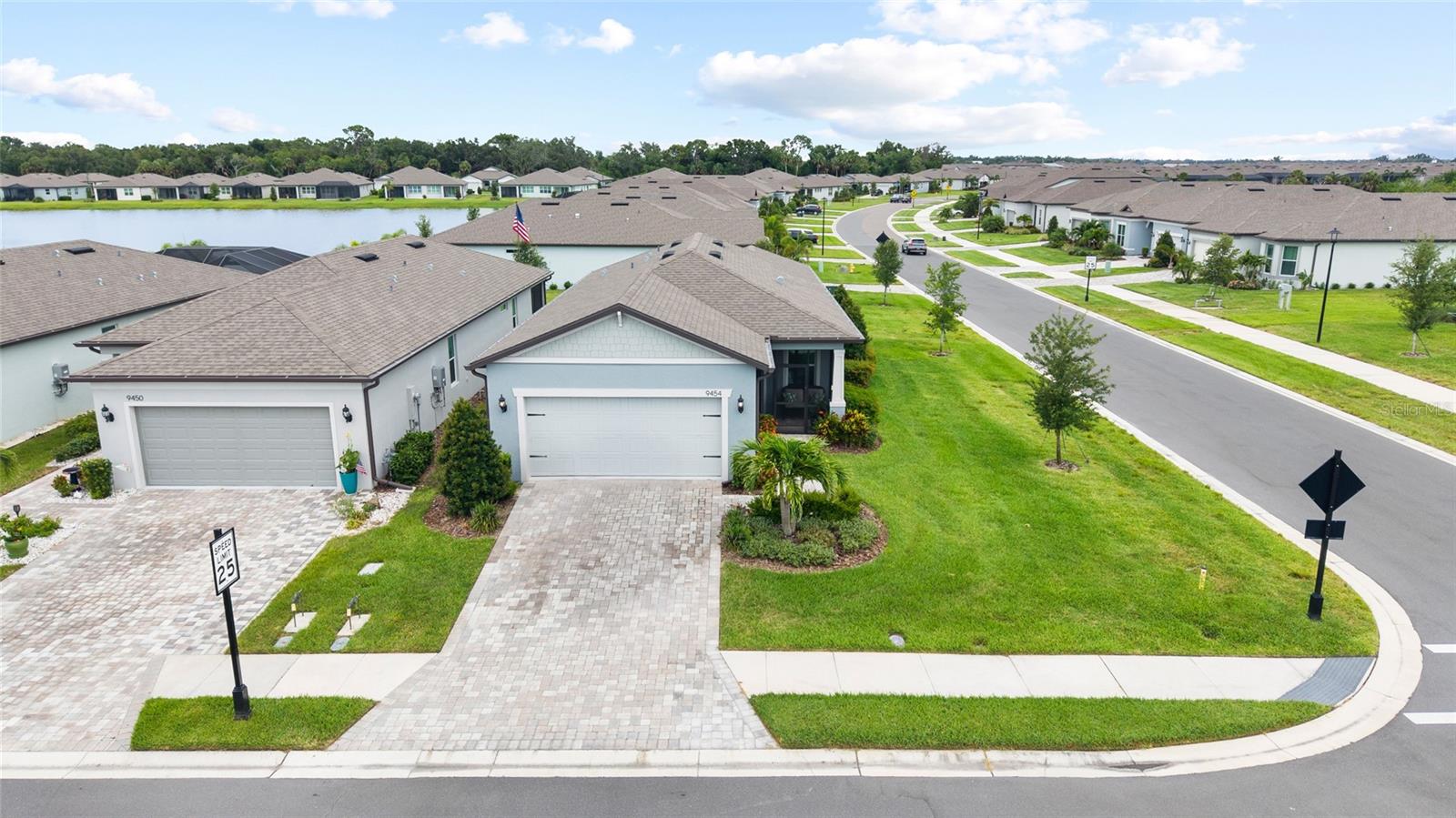 9454 Ballaster Pointe Loop Property Photo 36