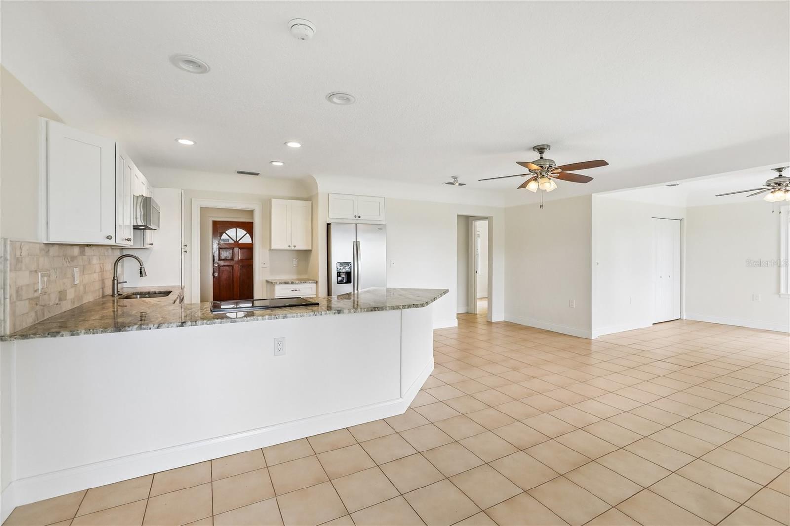 610 Indiana Ave Property Photo 15