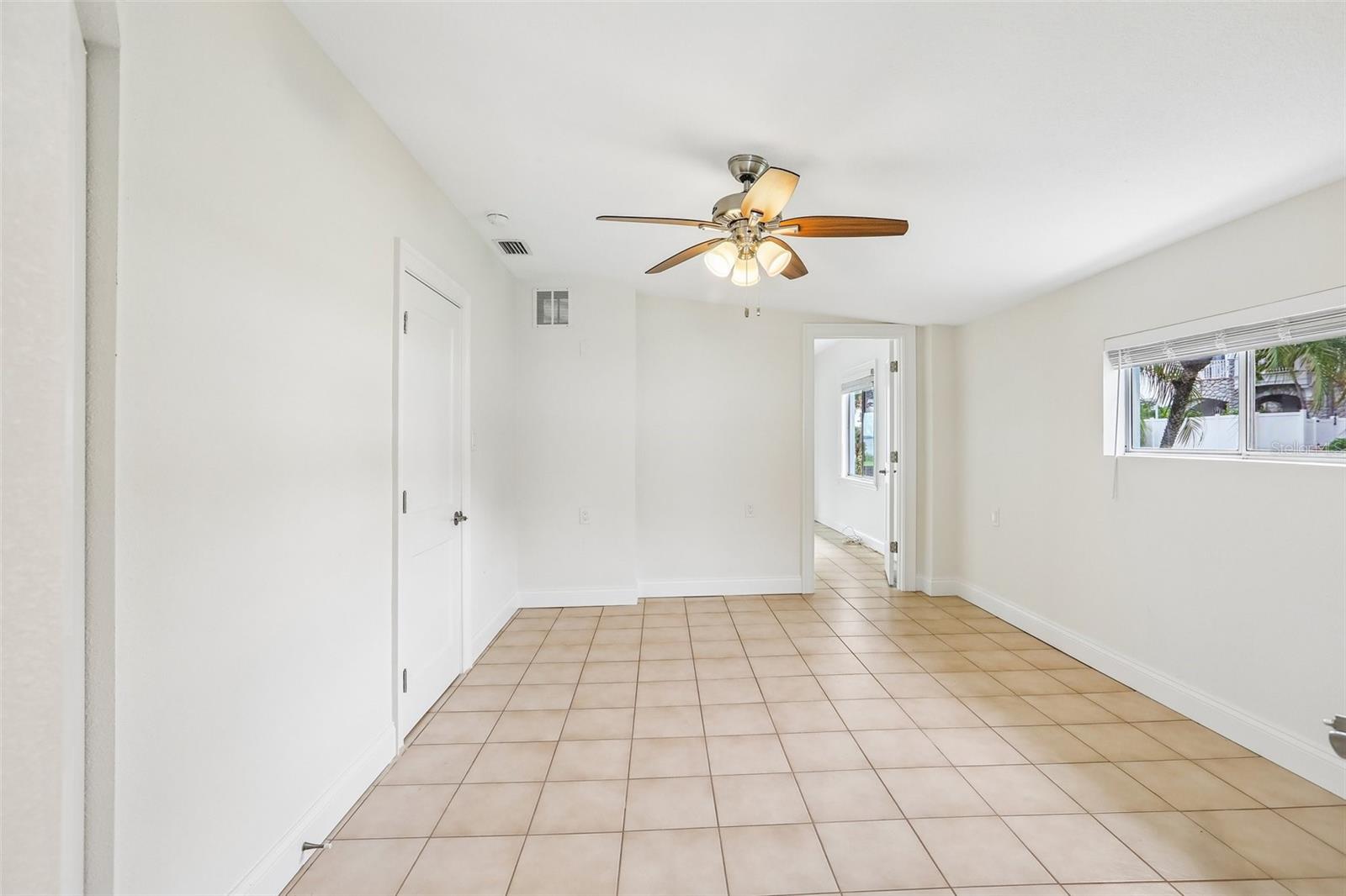 610 Indiana Ave Property Photo 19