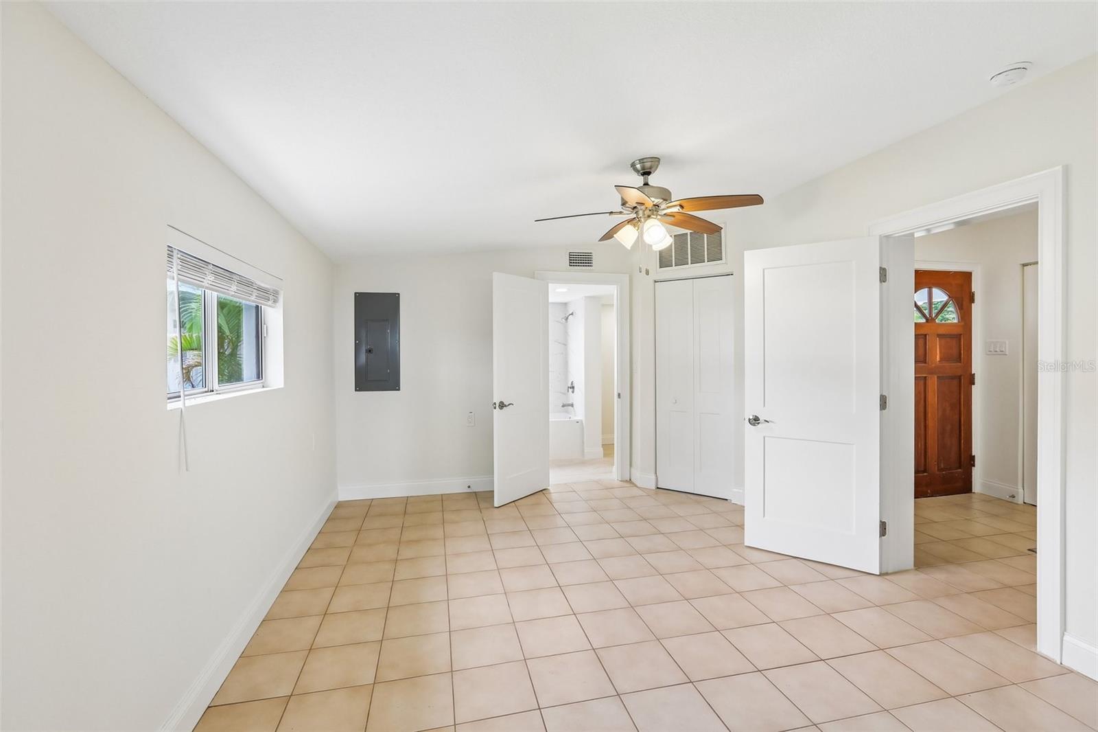 610 Indiana Ave Property Photo 35