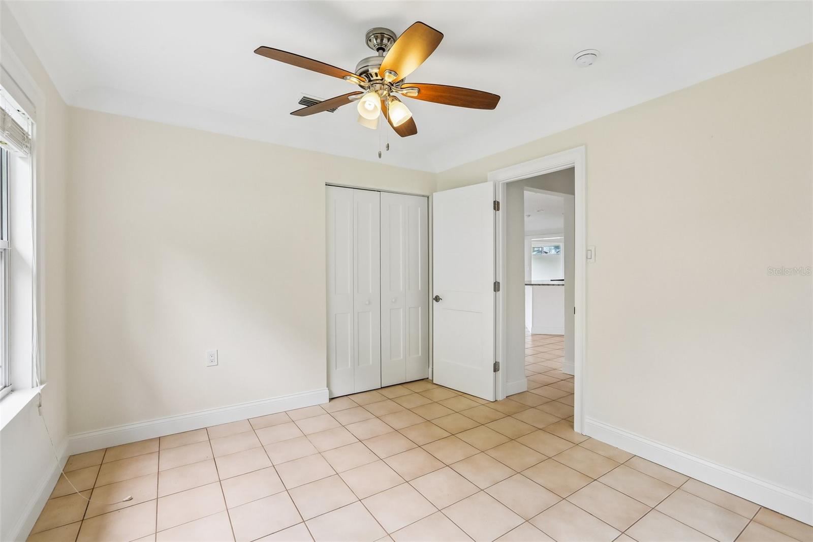 610 Indiana Ave Property Photo 37