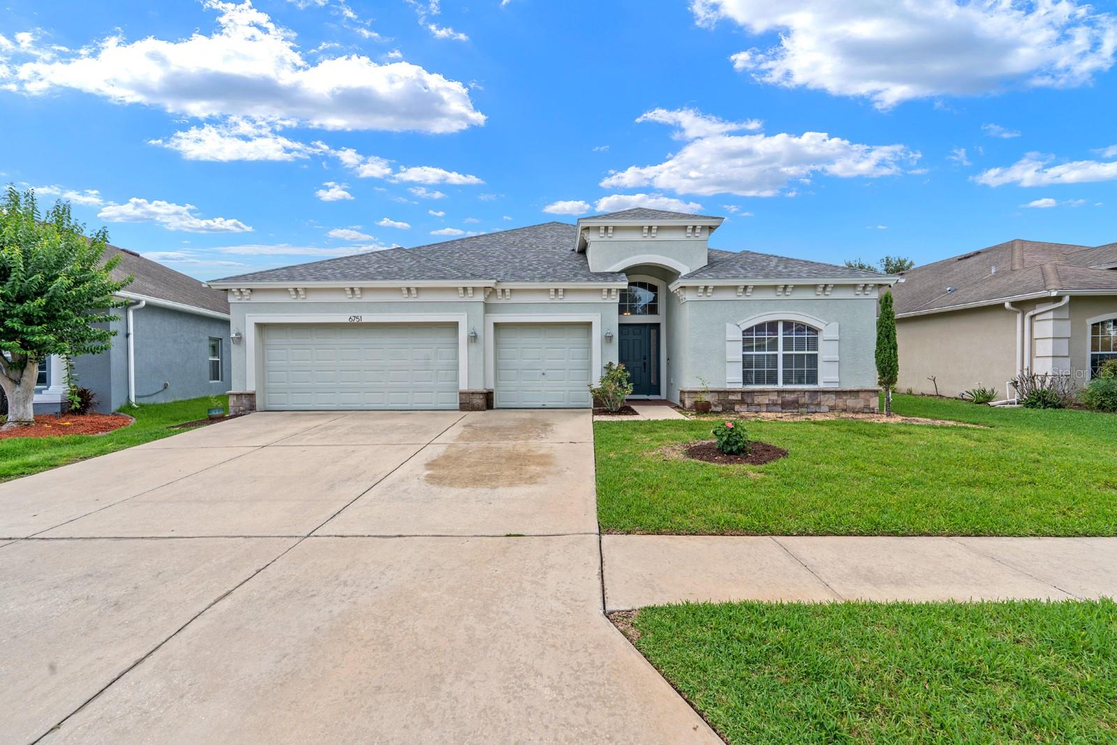 6751 Boulder Run Loop Property Photo 4