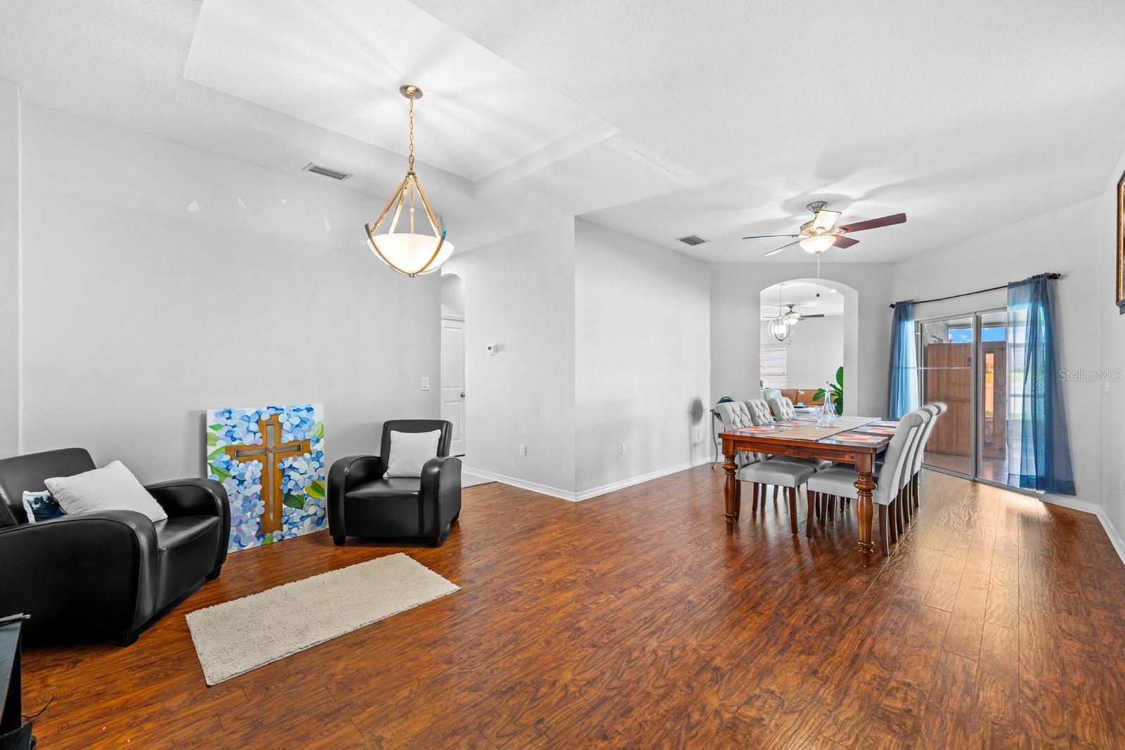 6751 Boulder Run Loop Property Photo 7
