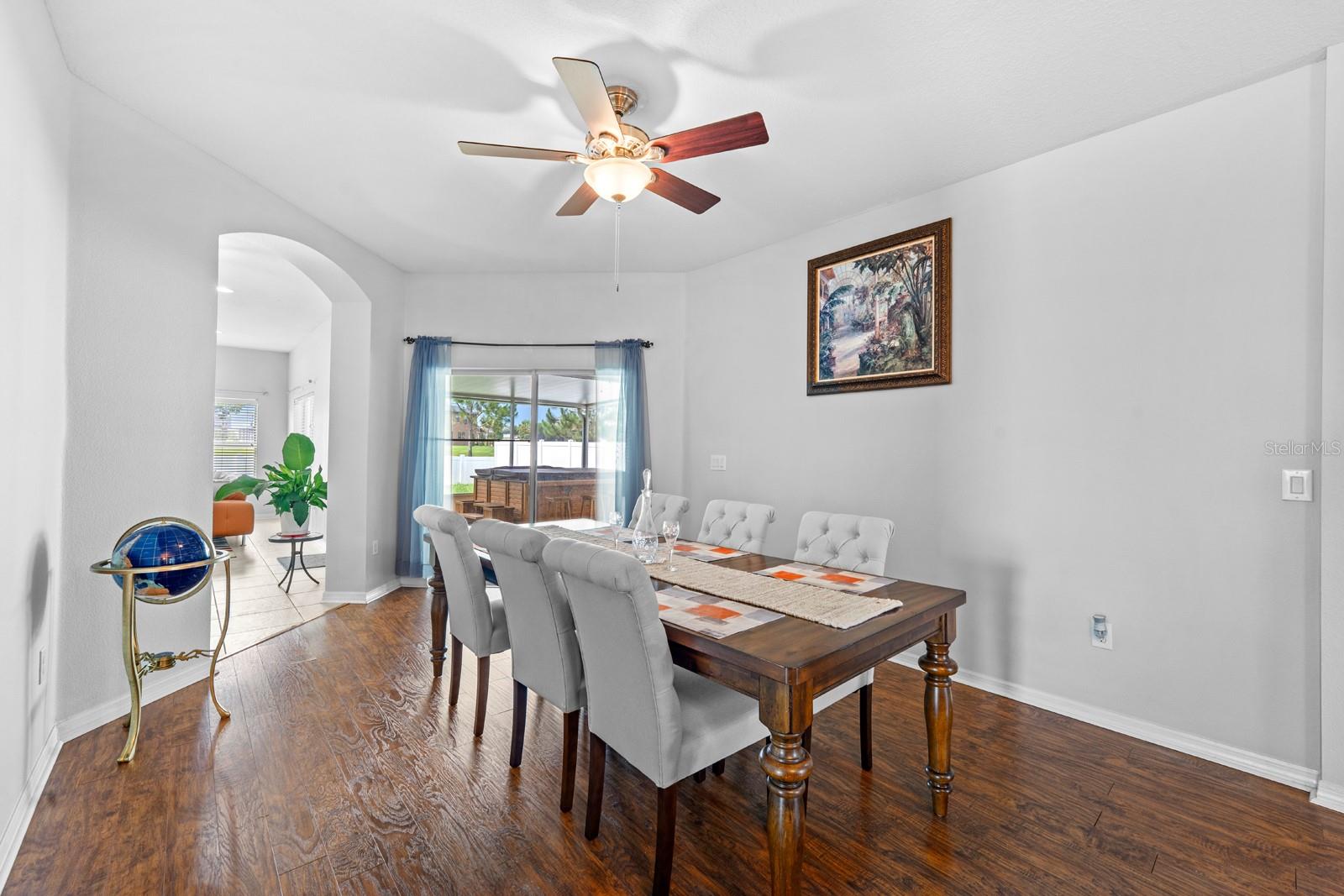 6751 Boulder Run Loop Property Photo 8