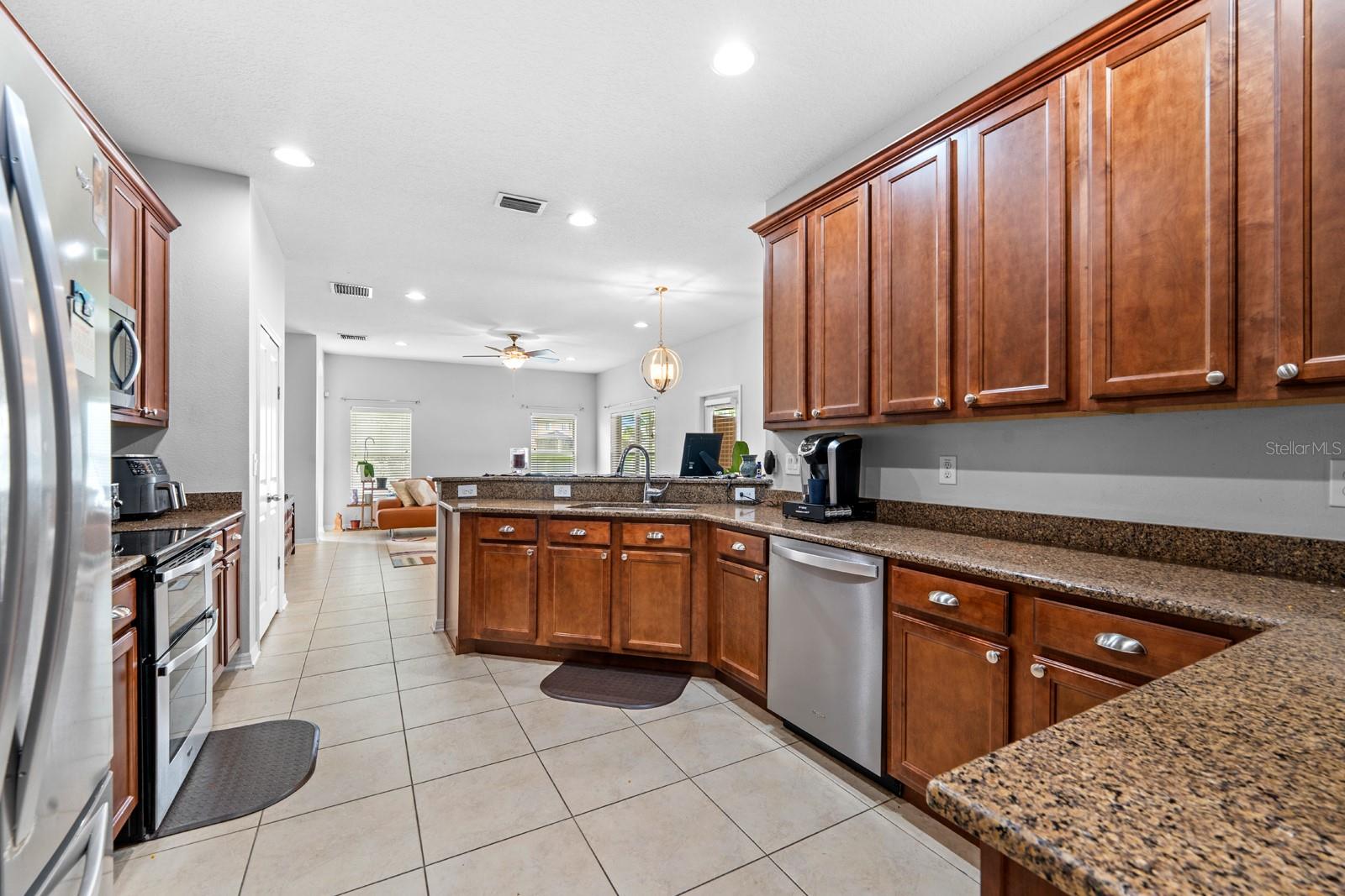 6751 Boulder Run Loop Property Photo 16