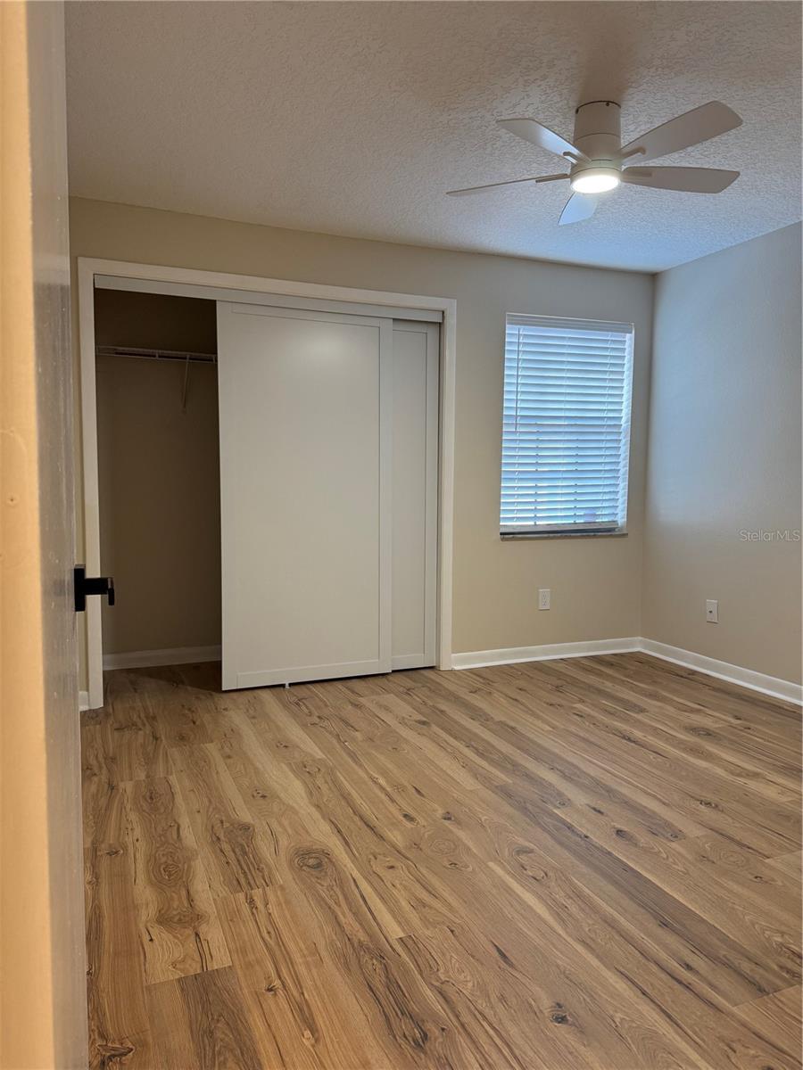 3819 N Oak Dr #i42 Property Photo 11