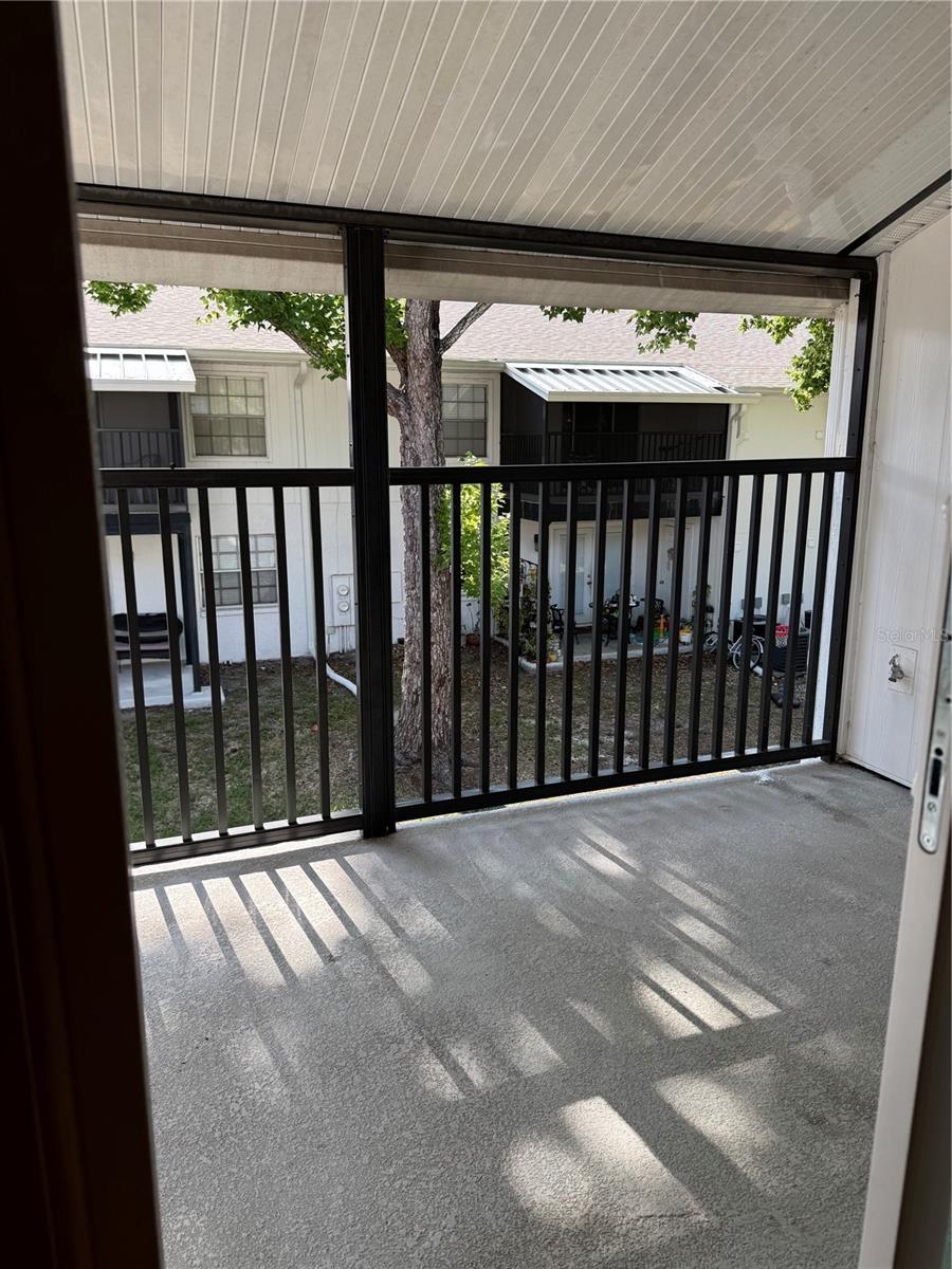 3819 N Oak Dr #i42 Property Photo 18