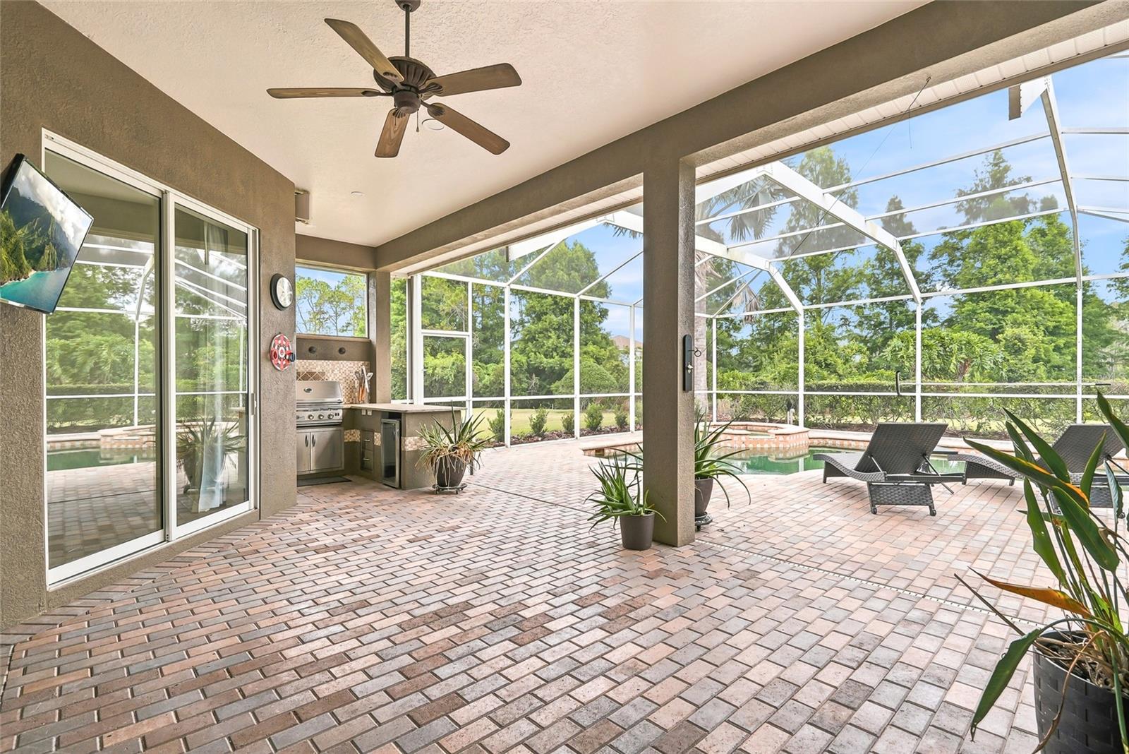 23534 Gracewood Cir Property Photo 64