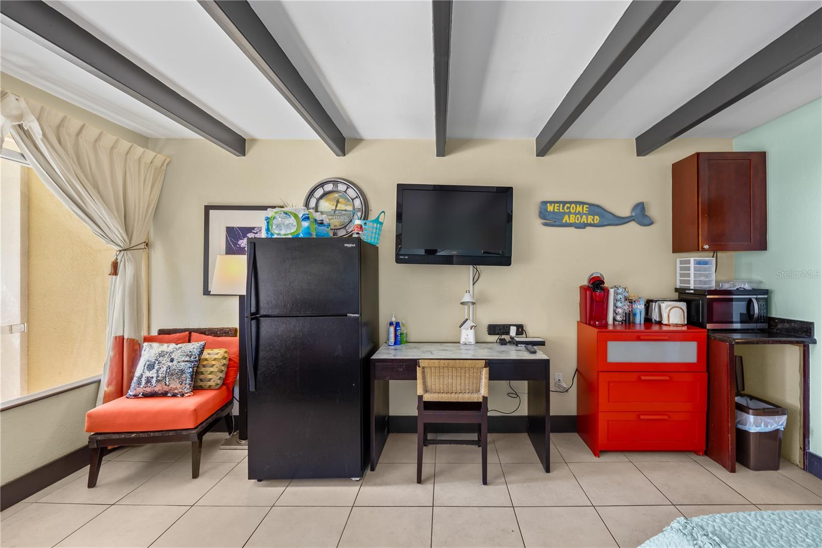 611 Destiny Dr #204 Property Photo 9