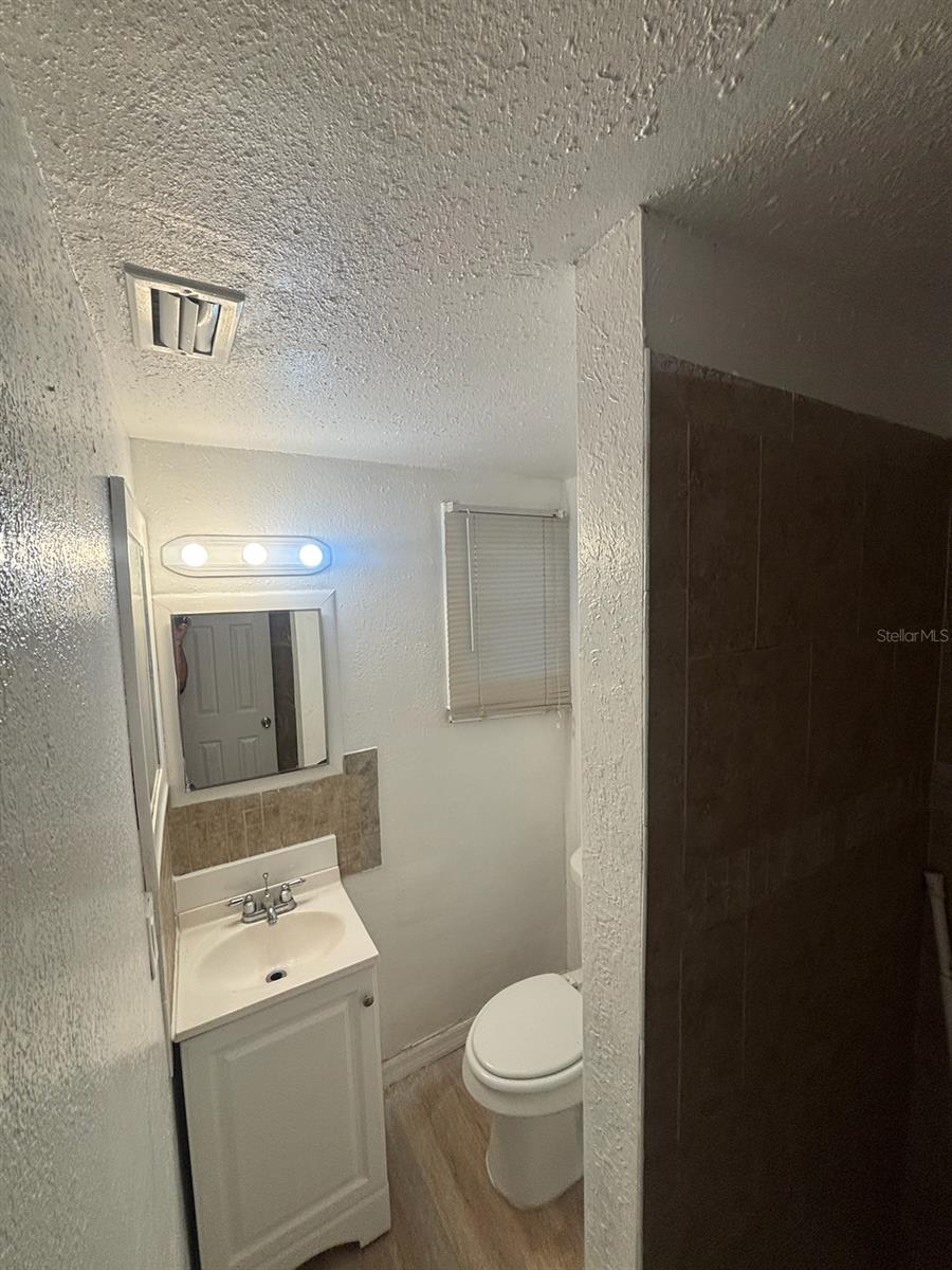 1379 S Martin Luther King Jr Ave Property Photo 14