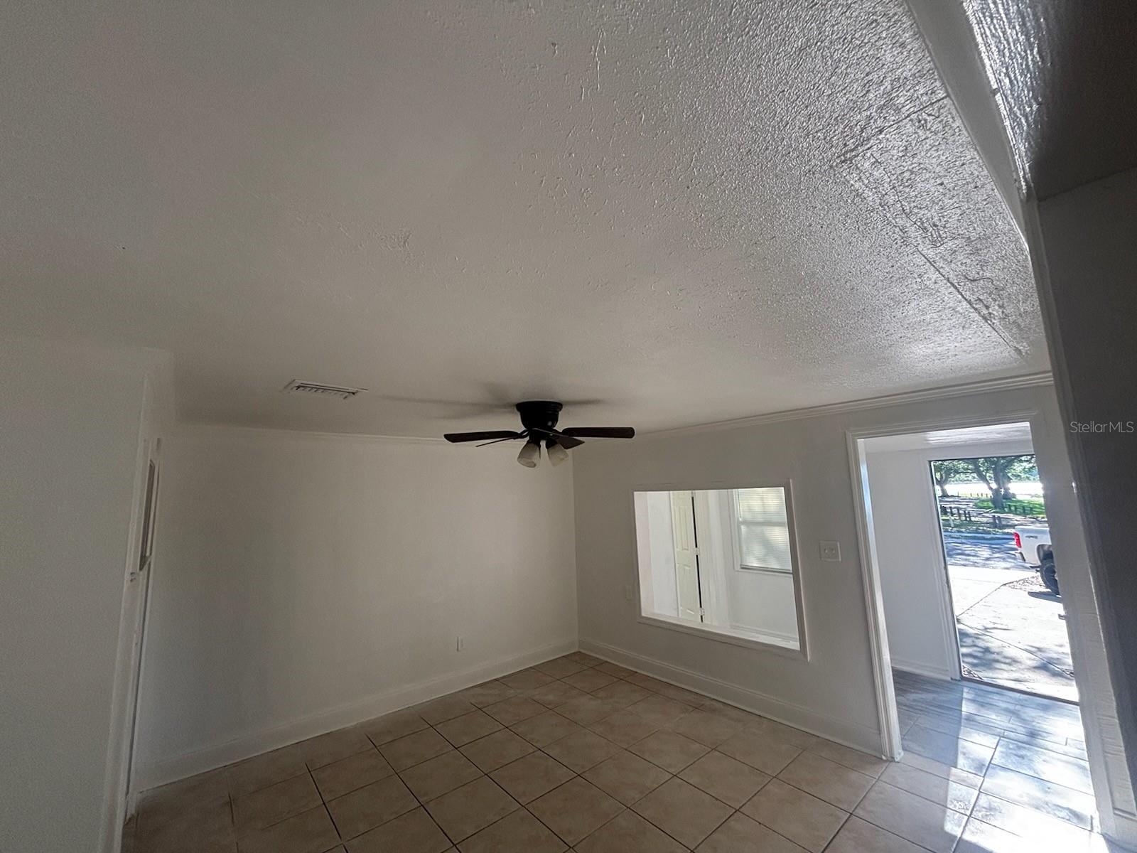 1379 S Martin Luther King Jr Ave Property Photo 17