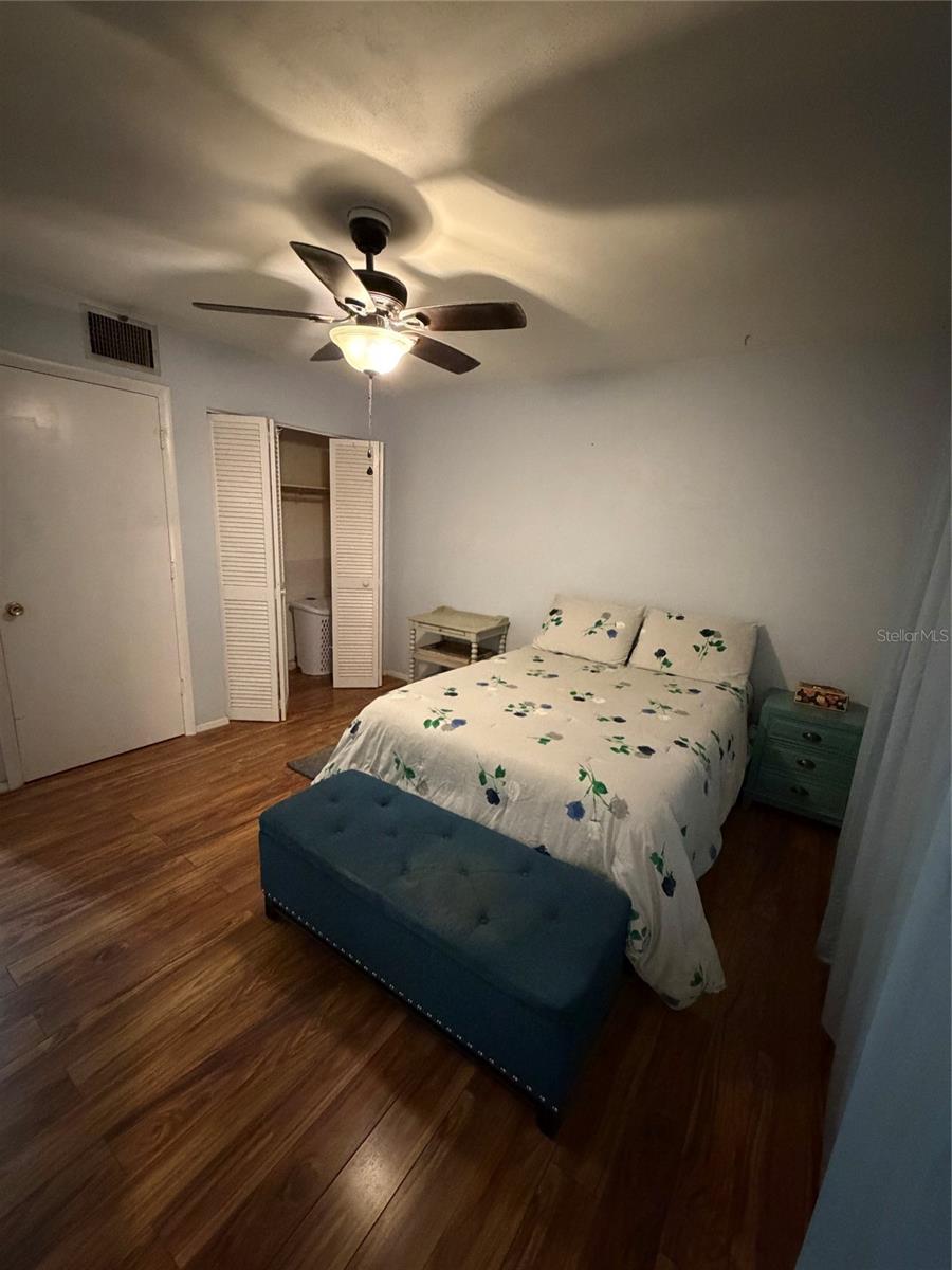 200 Glennes Ln #114 Property Photo 20