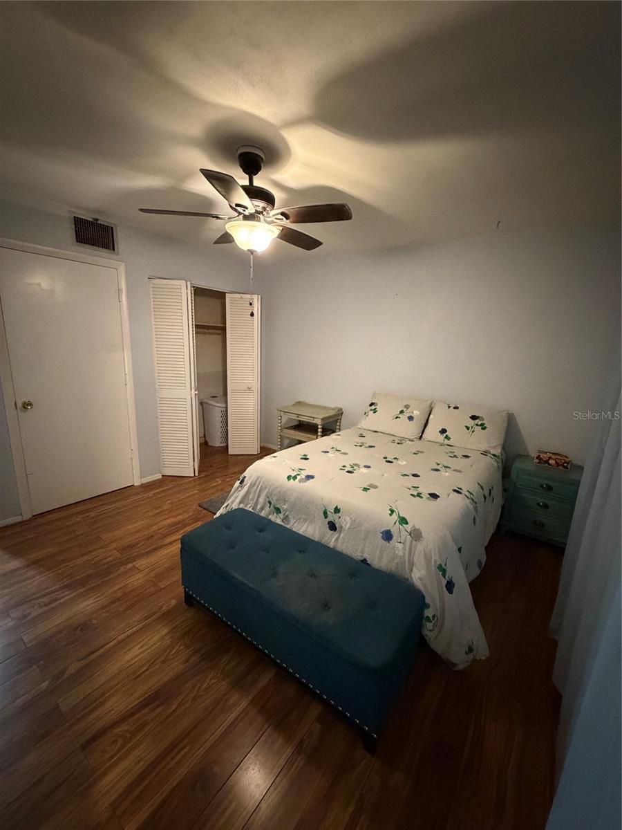 200 Glennes Ln #114 Property Photo 21