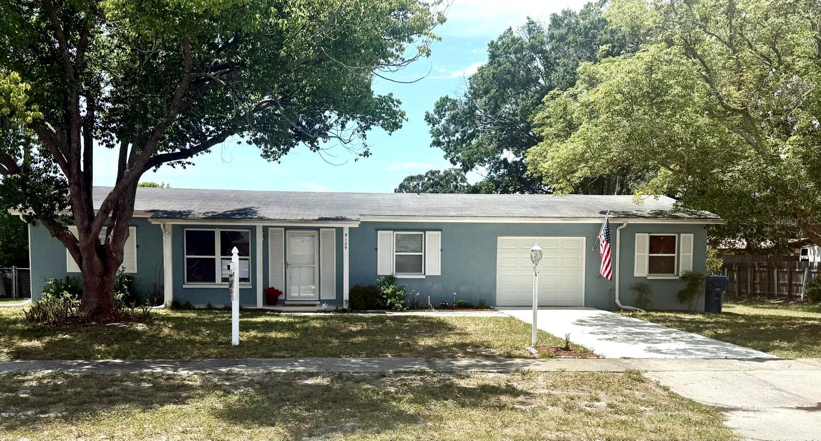 9129 SEWELL LN Property Photo 1