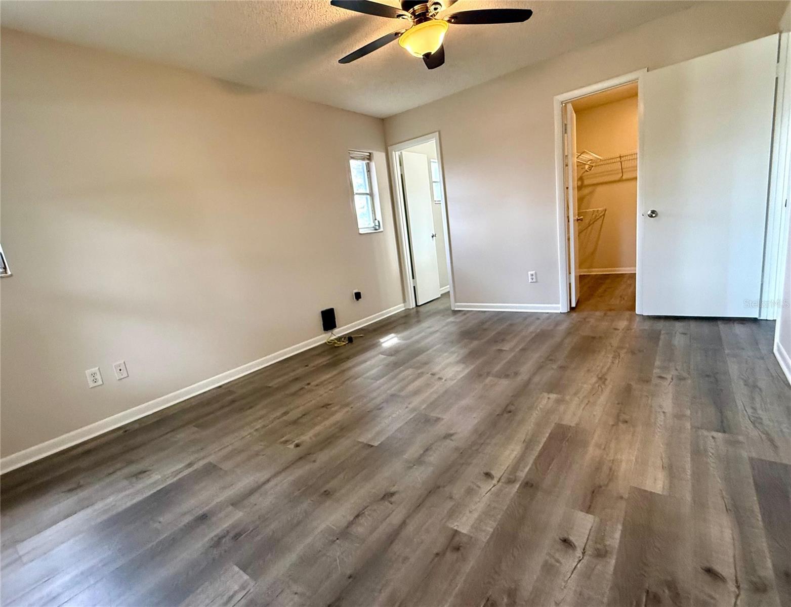9129 Sewell Ln Property Photo 10
