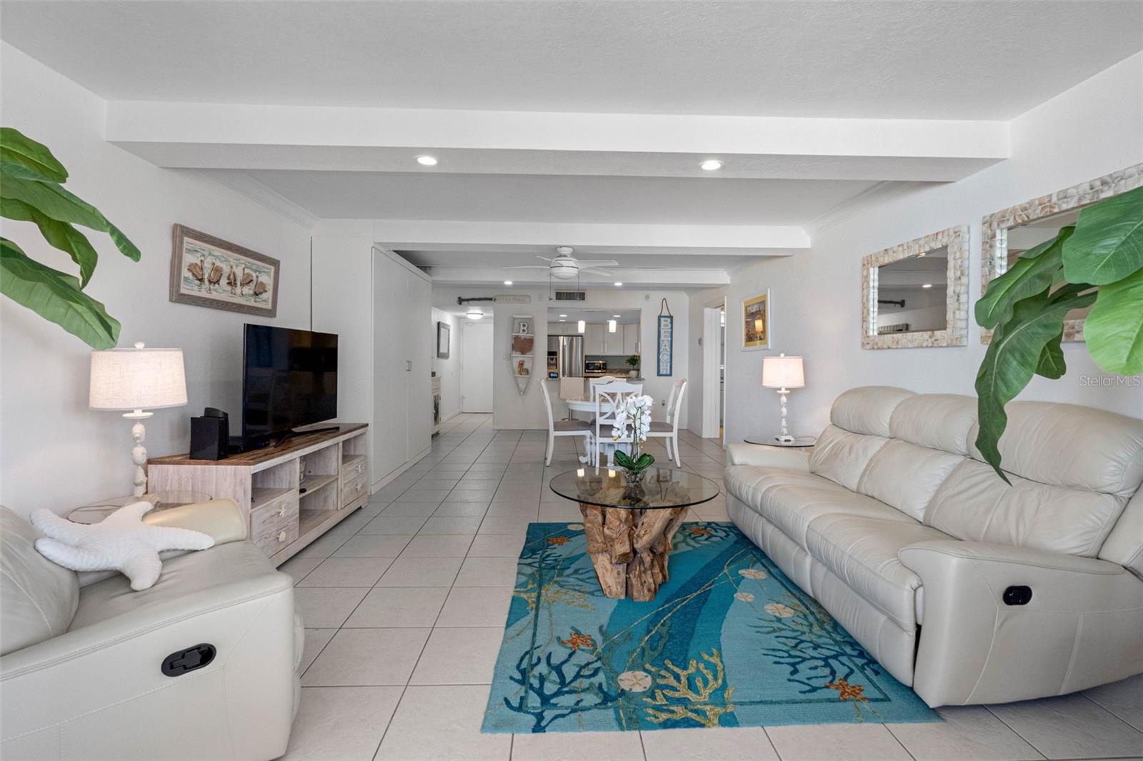 17920 Gulf Blvd #302 Property Photo 11