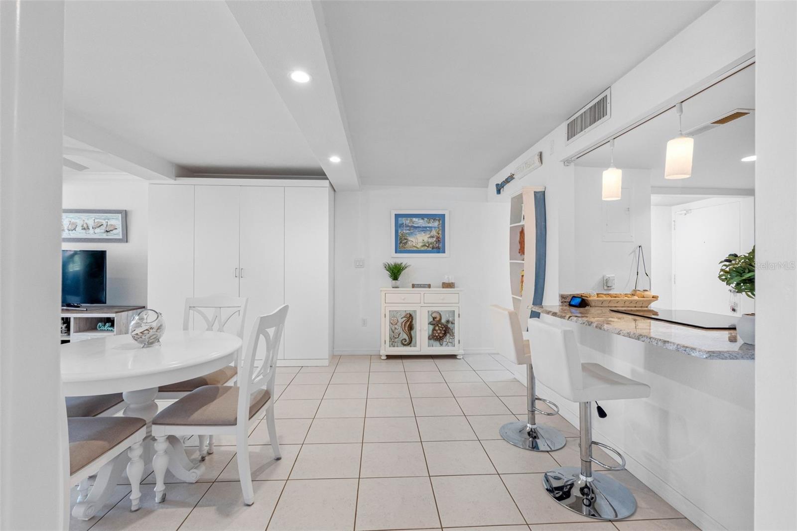 17920 Gulf Blvd #302 Property Photo 13