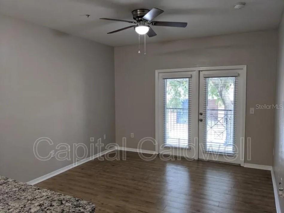 1910 E Palm Ave #11213 Property Photo 7