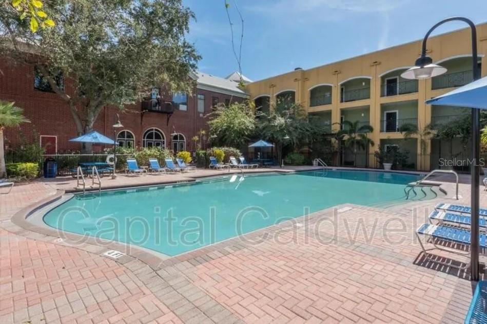 1910 E Palm Ave #11213 Property Photo 15