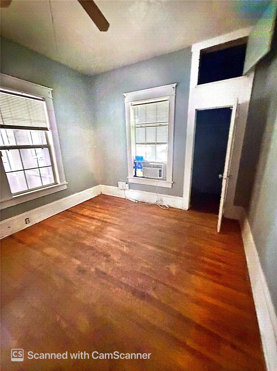 118 W Drew St Property Photo 39